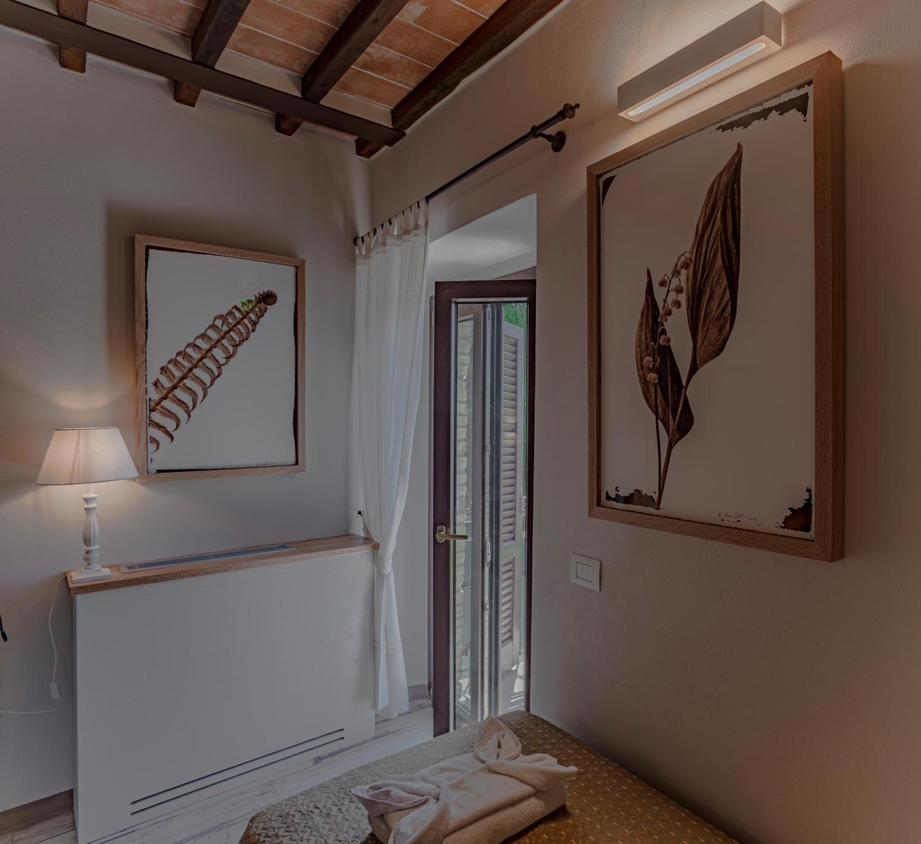 Deluxe Triple Room - Photo 17