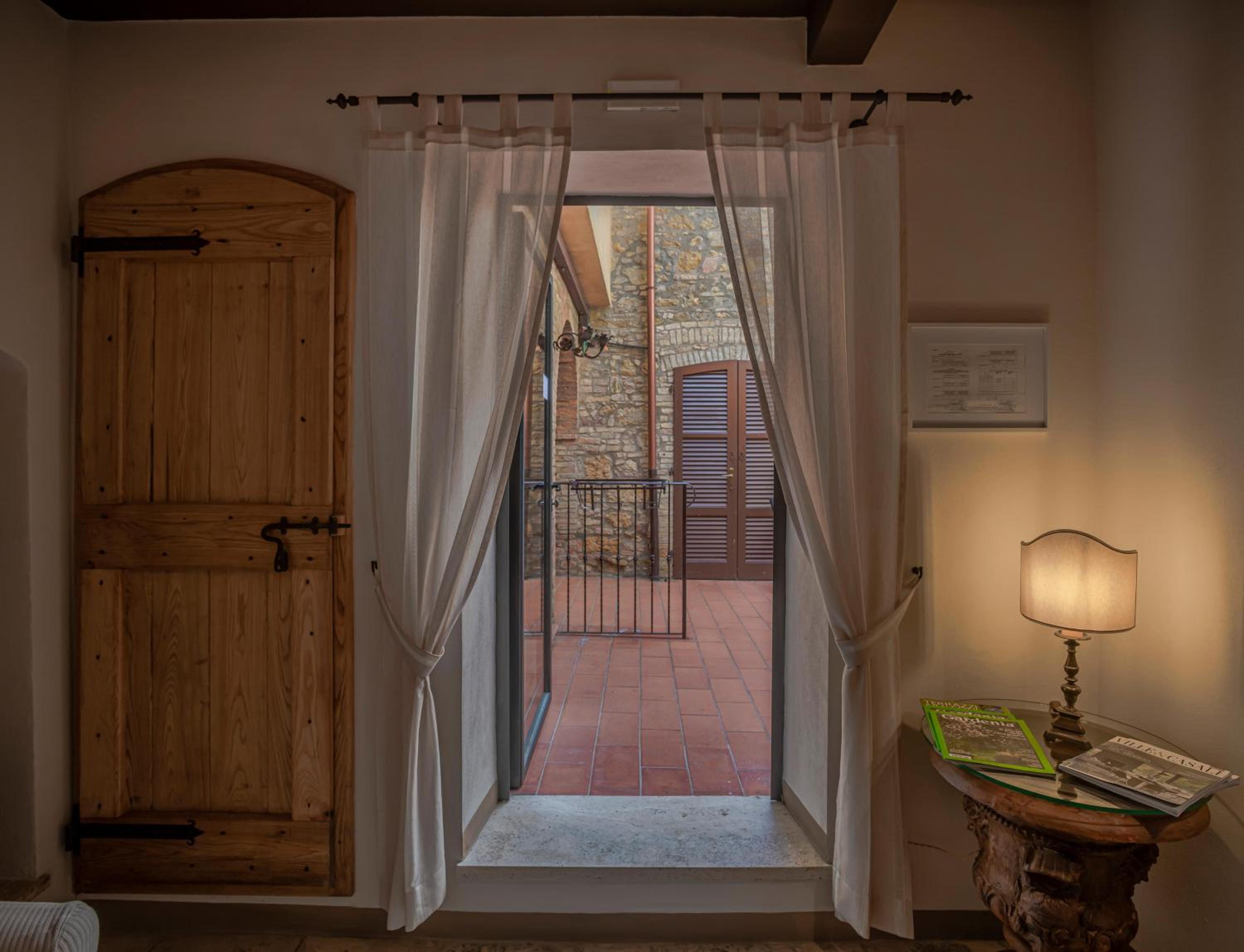 Deluxe Triple Room - Photo 6