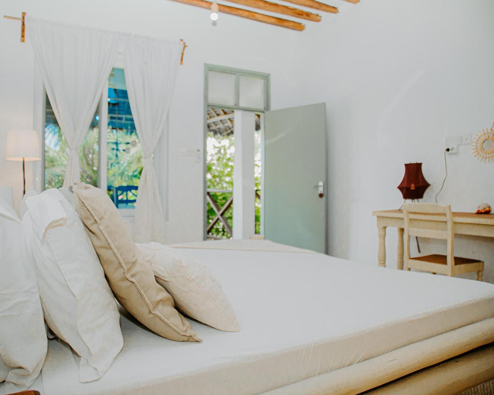 Large Double Room photo 3
