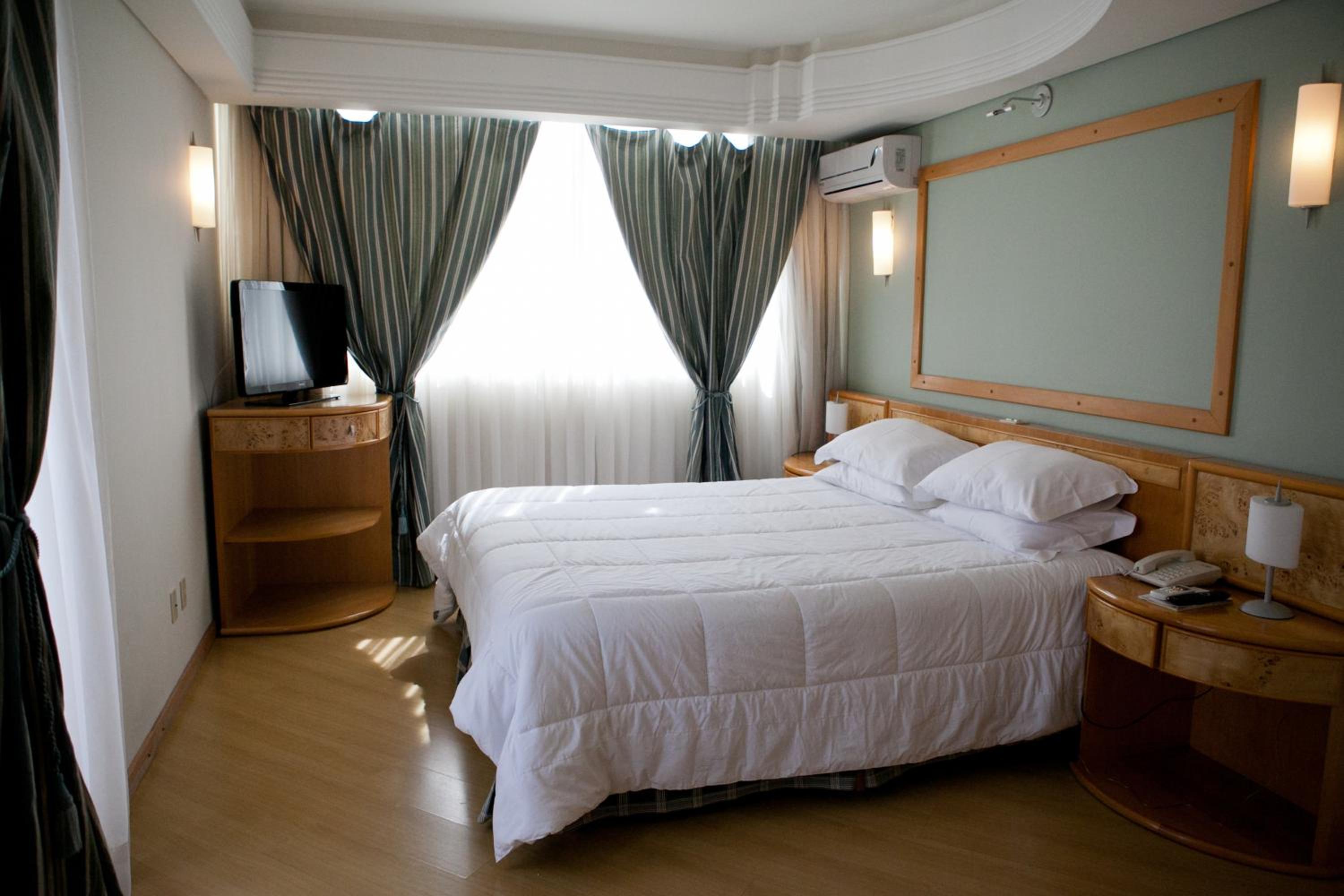 King Room with Spa Bath