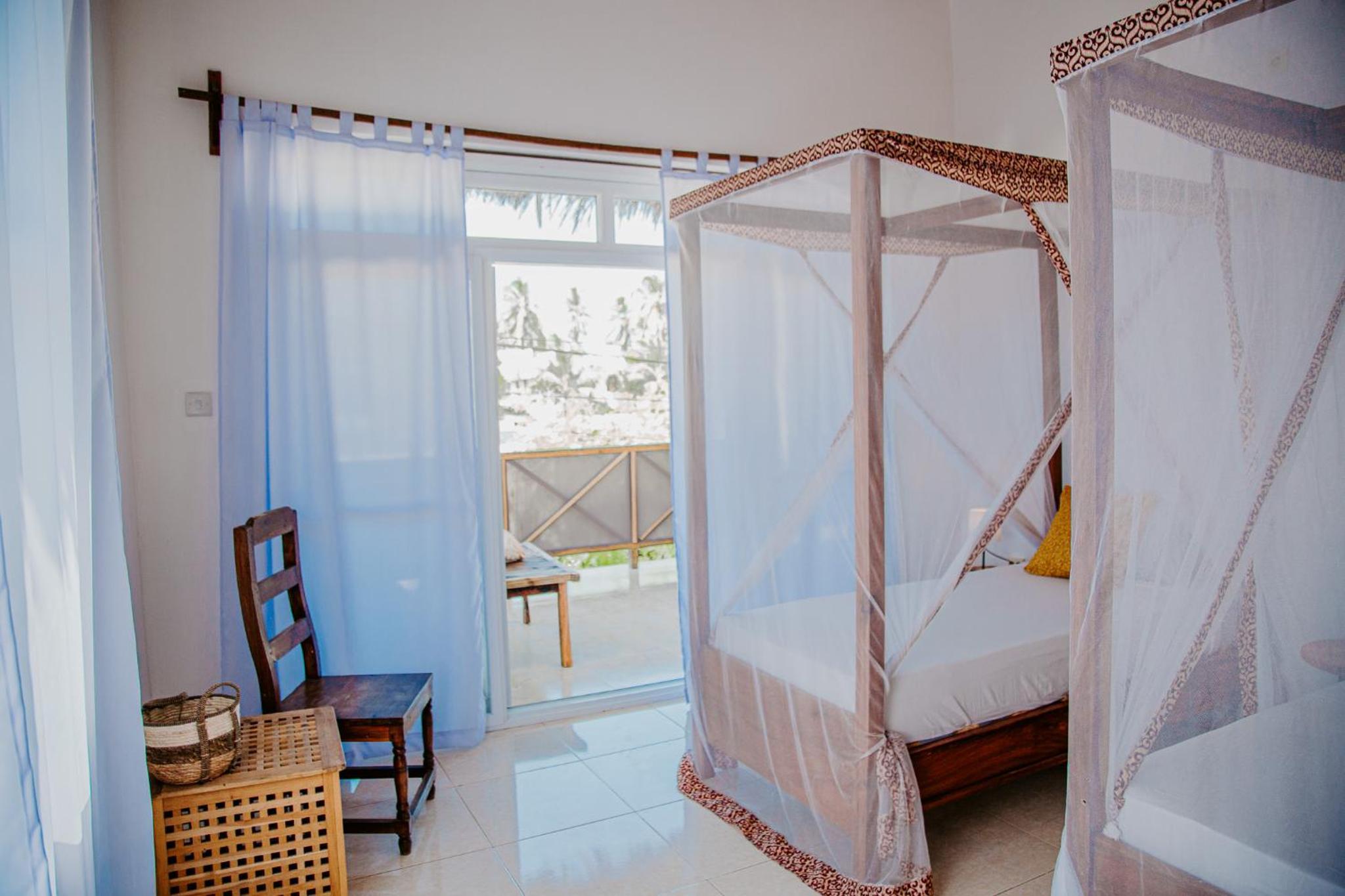 Twin Room with Terrace photo 2