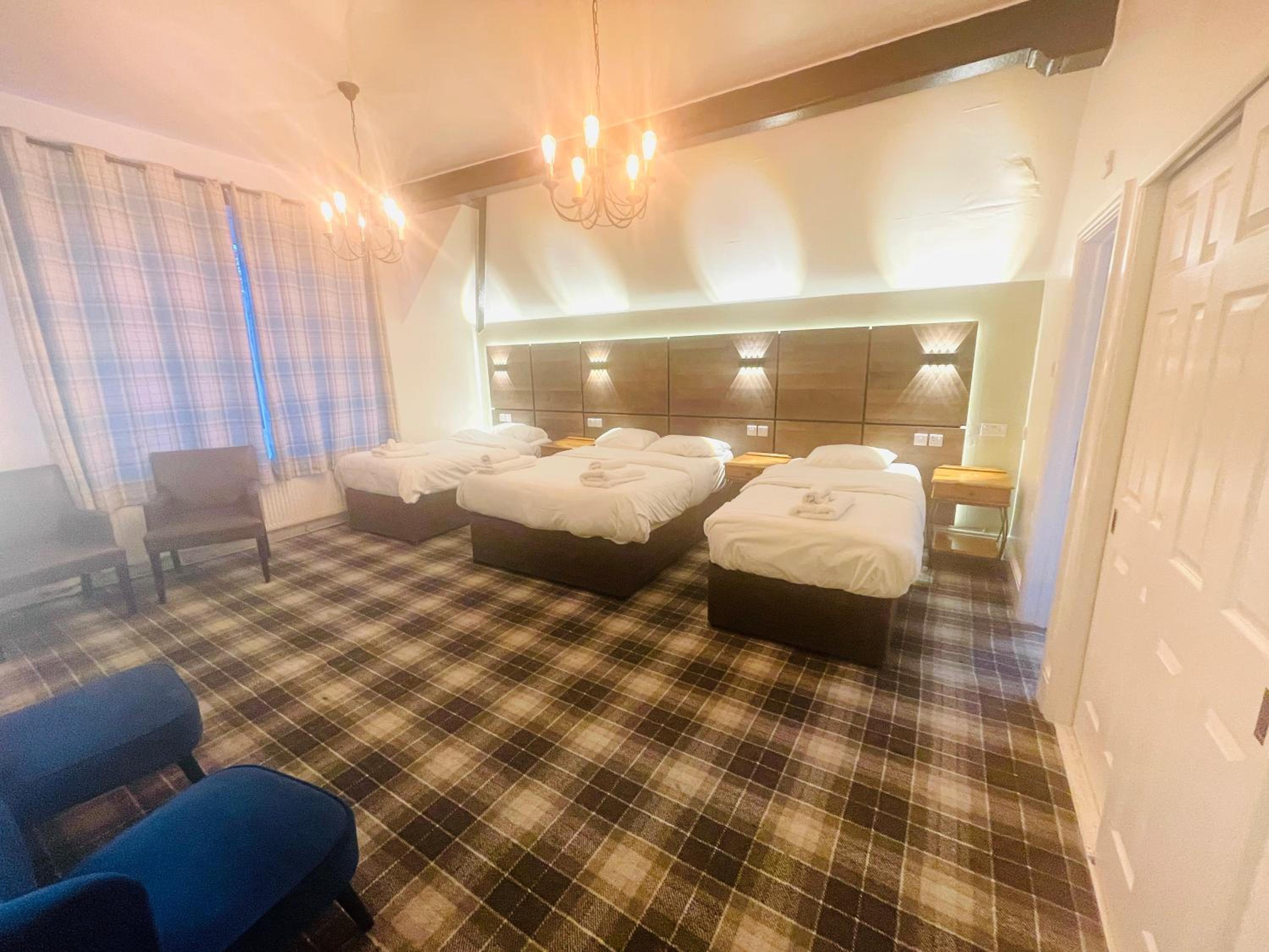 Luxury Quadruple Room photo 3