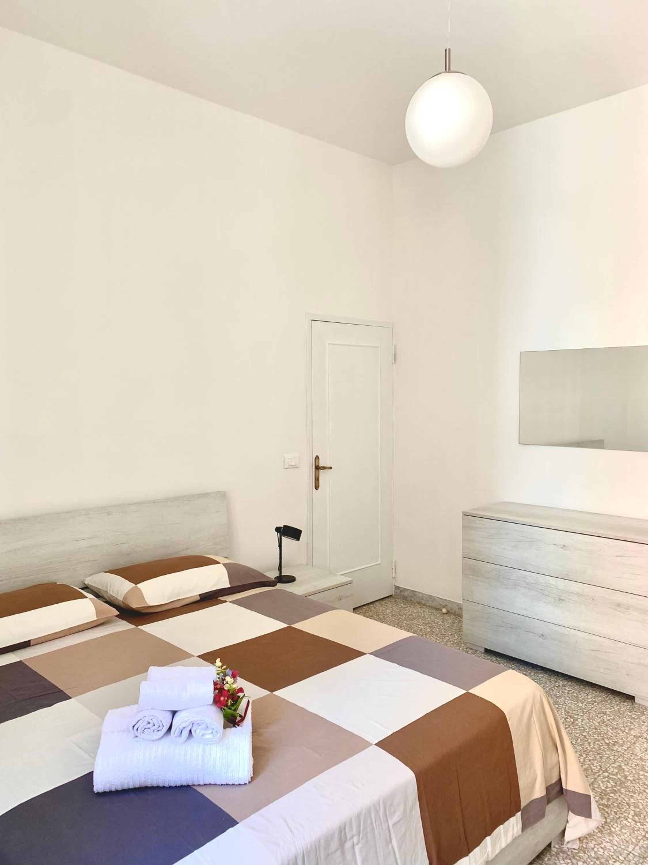 Three-Bedroom Deluxe Apartment photo 1