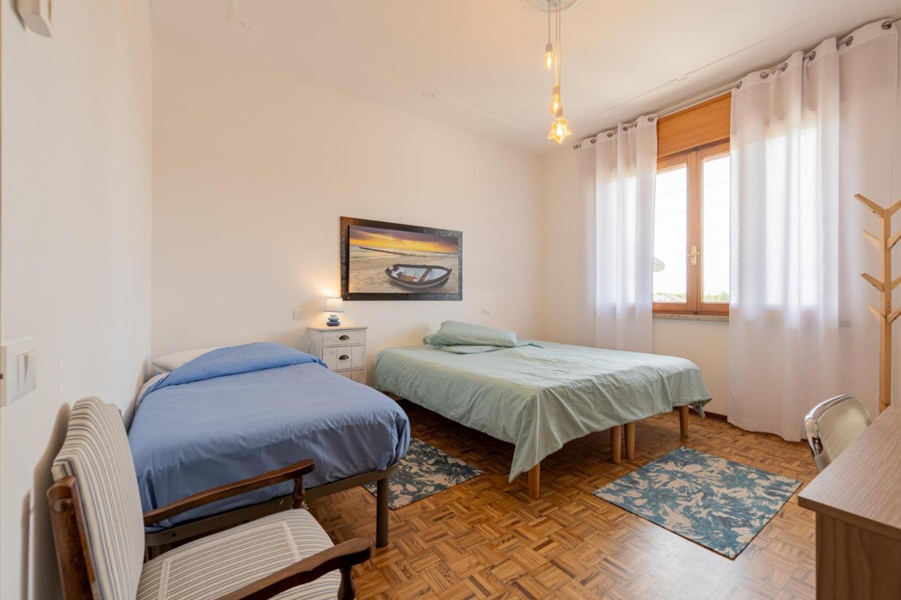 Double or Twin Room - Photo 2