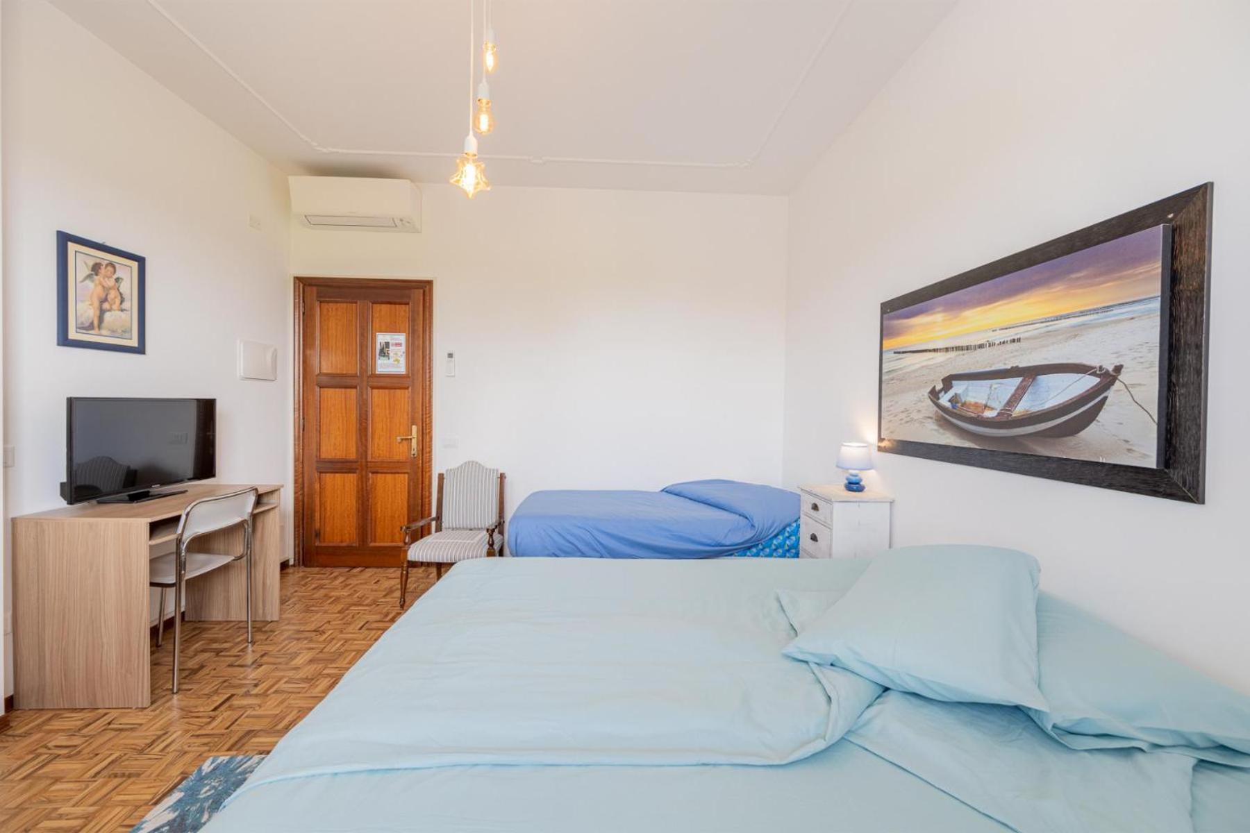Double or Twin Room - Photo 1