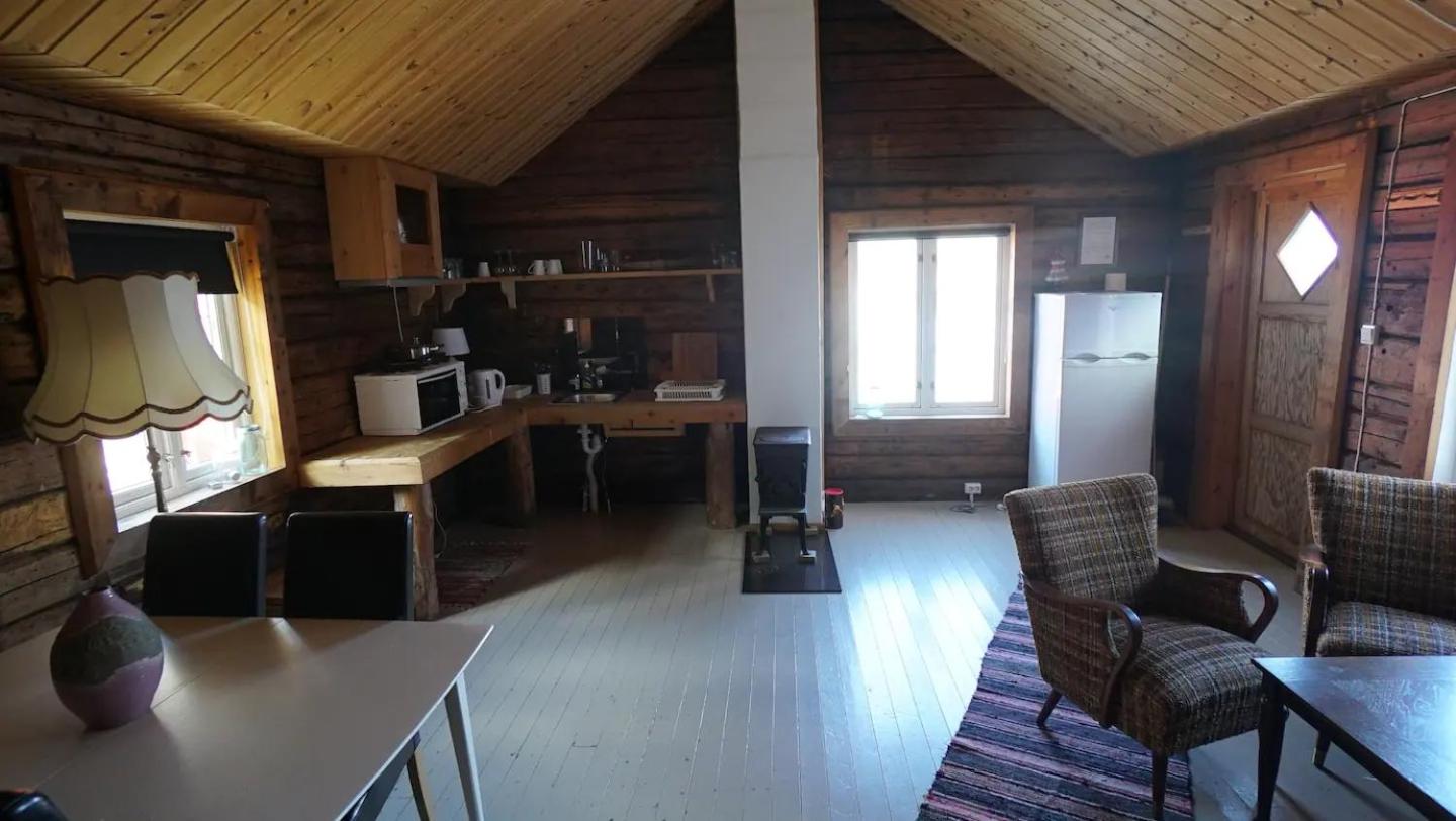 Two-Bedroom House photo 1