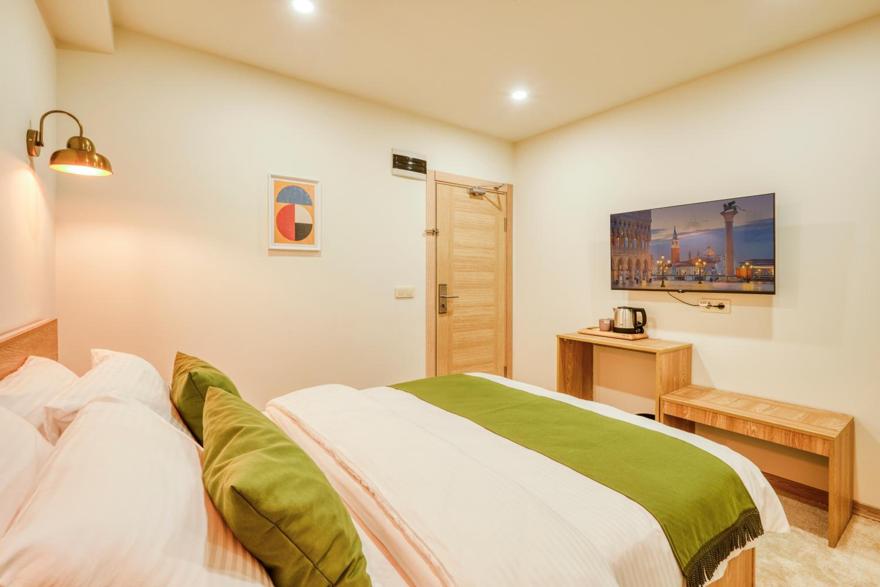 Standard Double Room without Windows photo 1