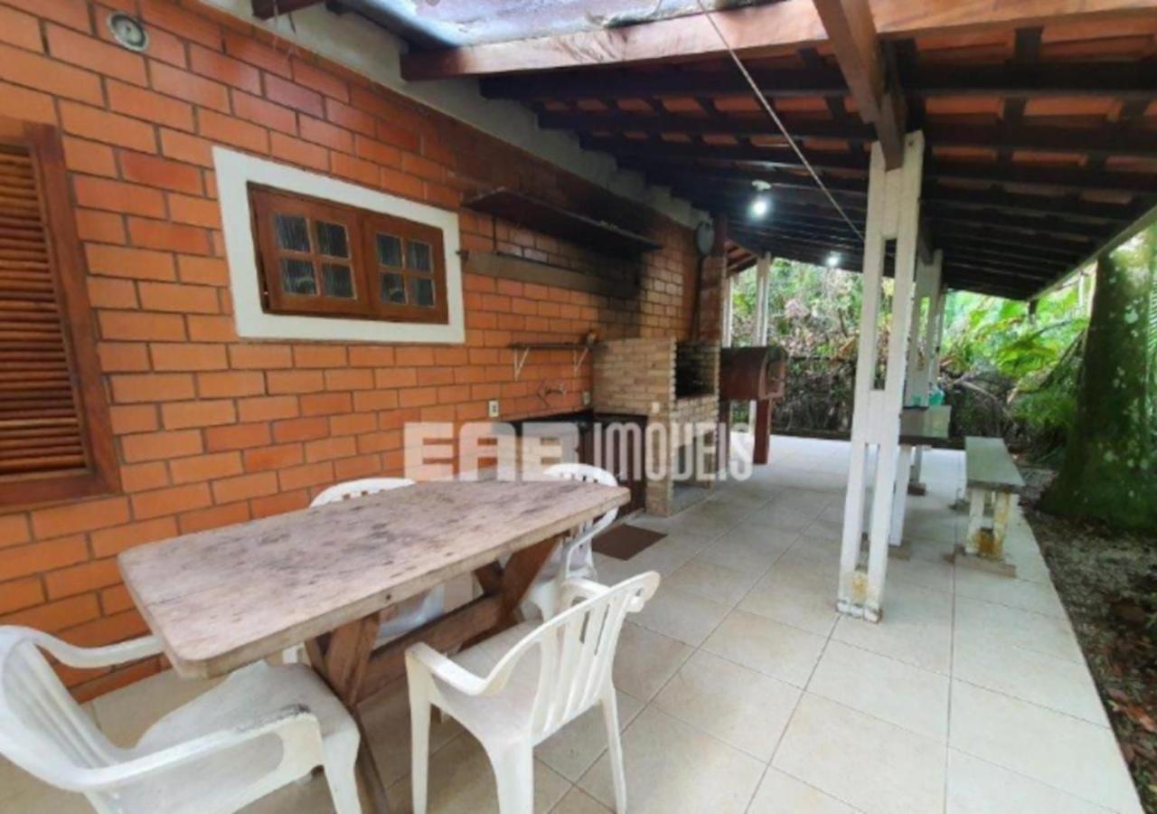 Four-Bedroom House photo 3