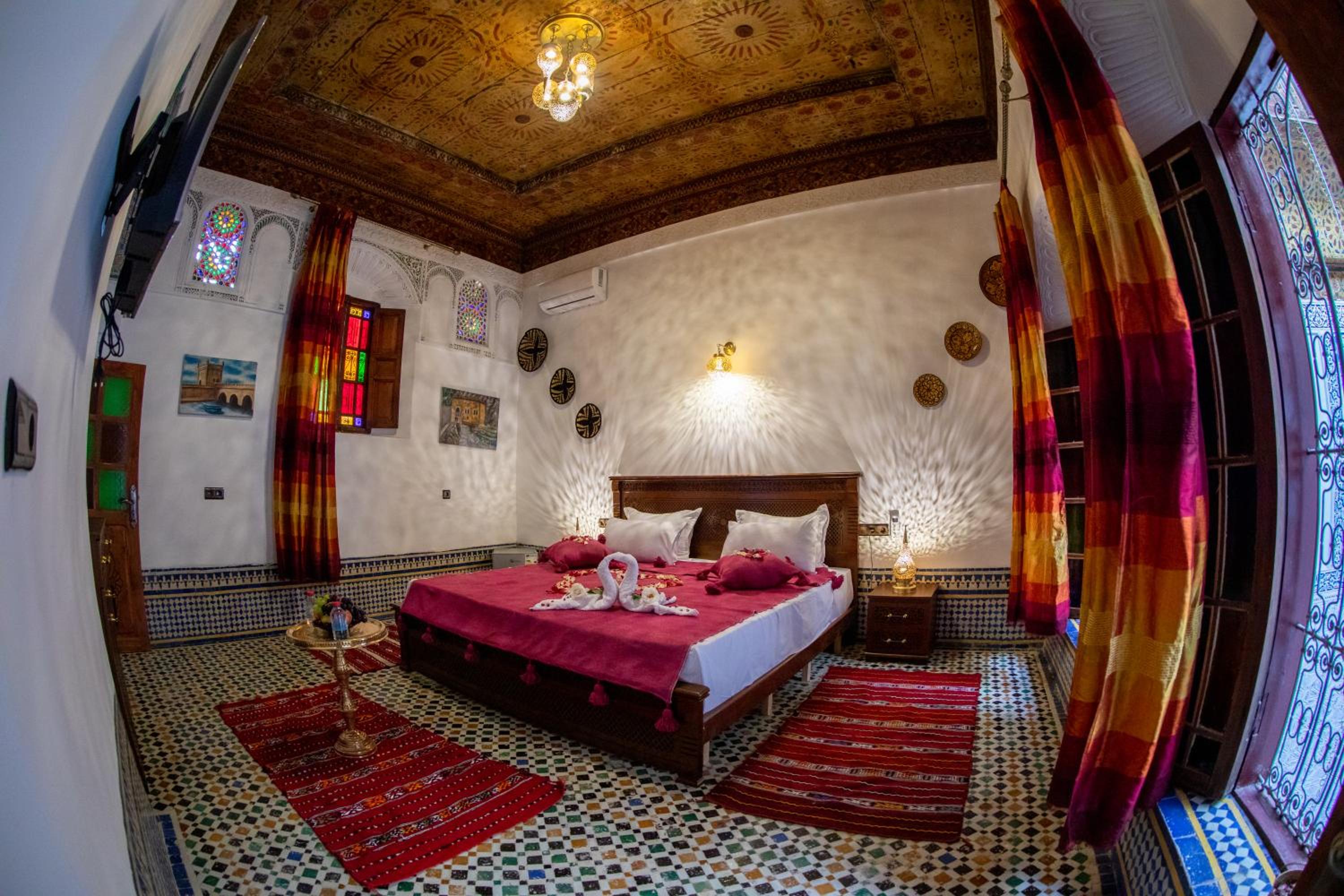 Superior King Room photo 1