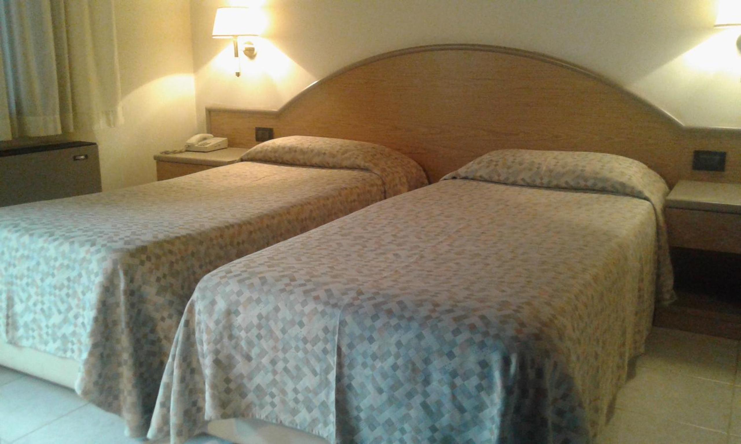 Double or Twin Room with Bathroom photo 3