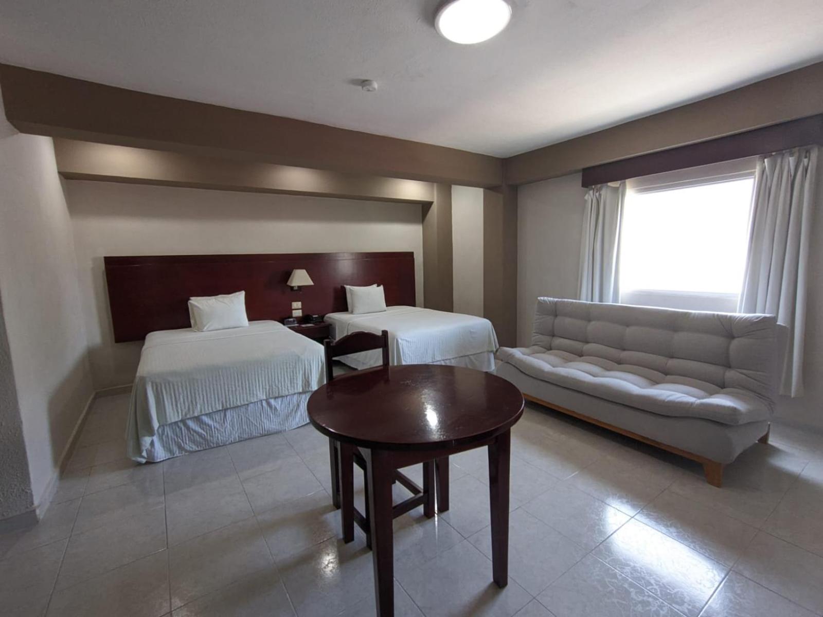 Family Suite - Photo 2