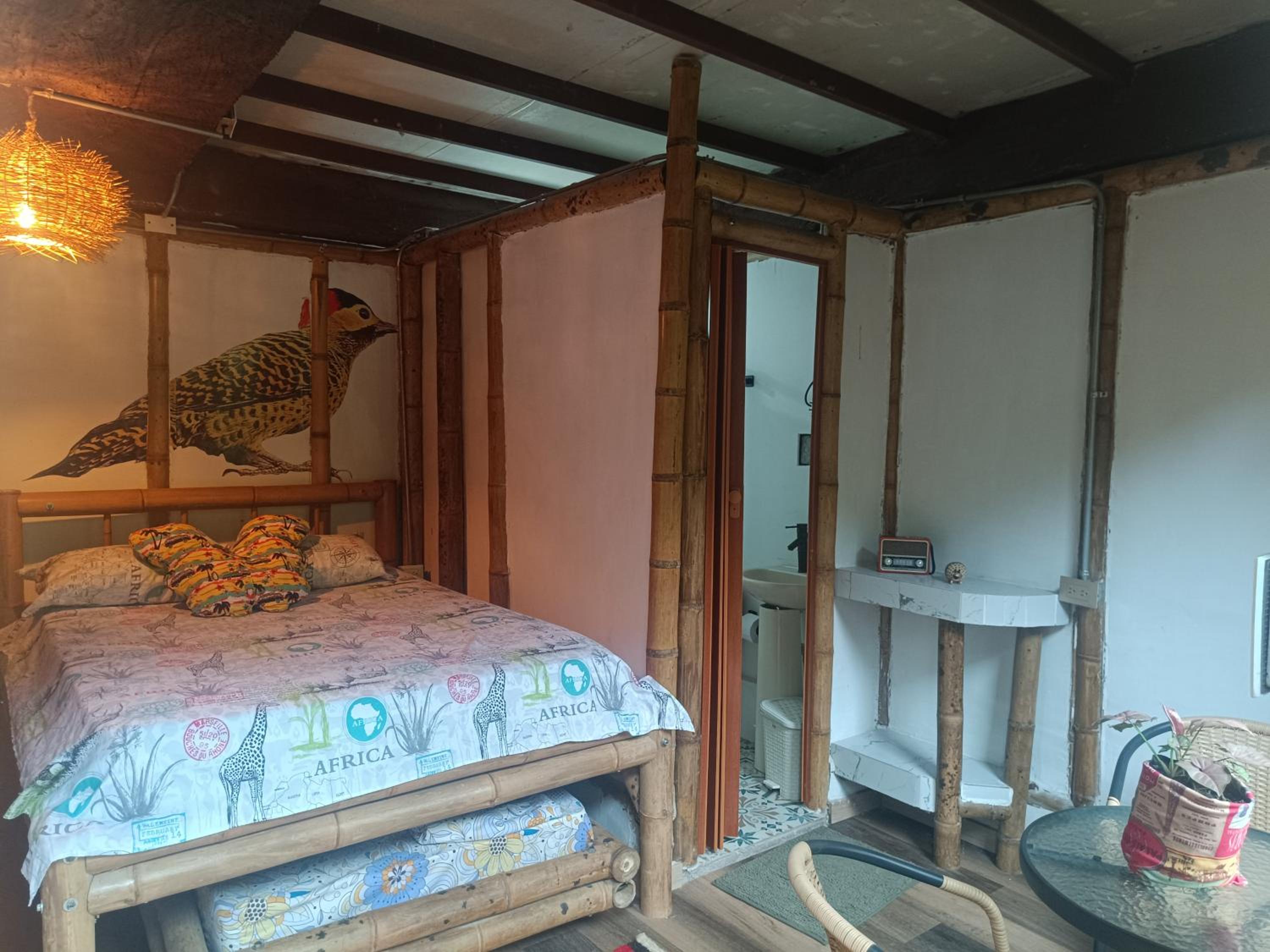 Deluxe Room (2 Adults + 1 Child) photo 1