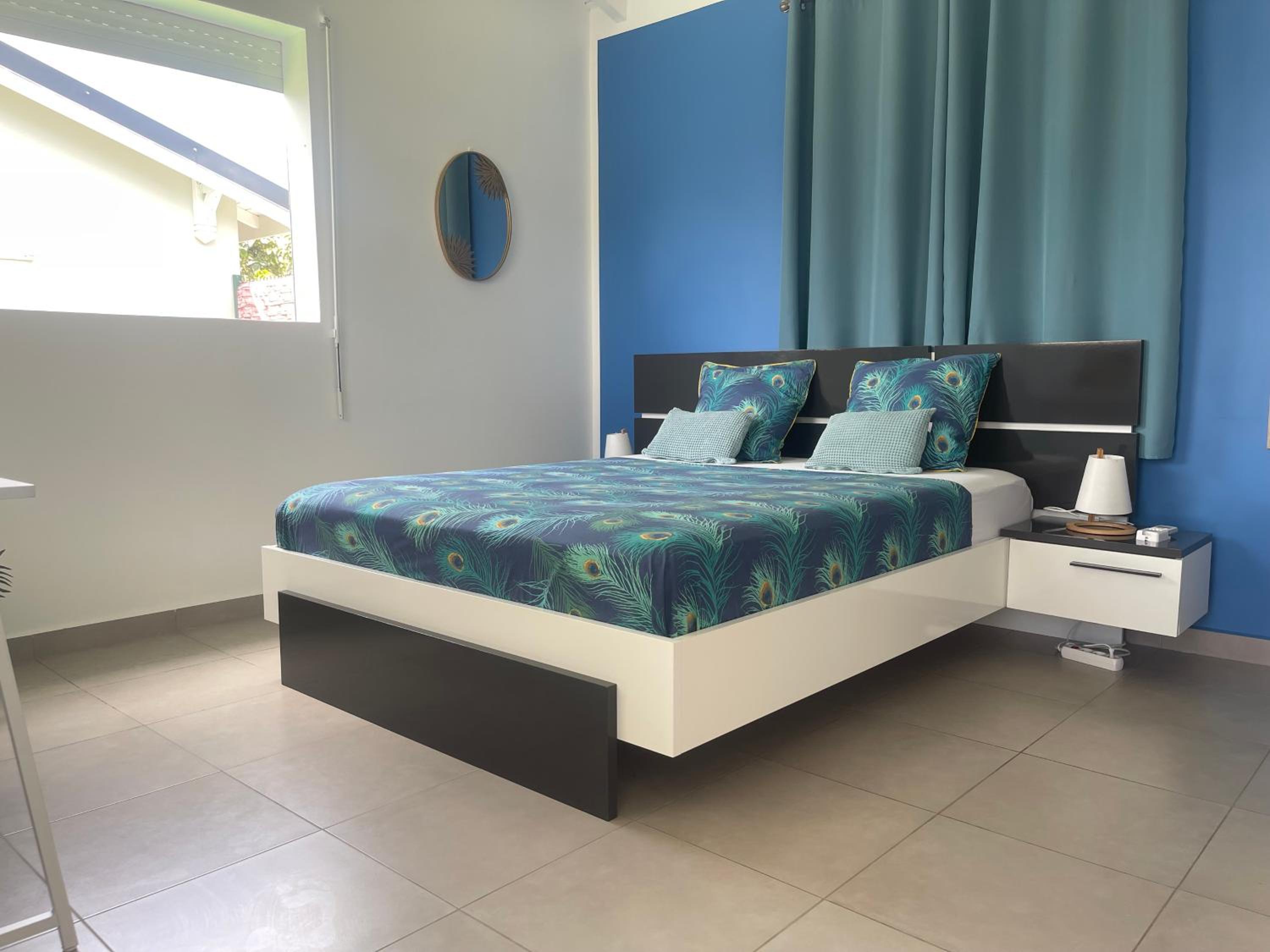 One-Bedroom House photo 1