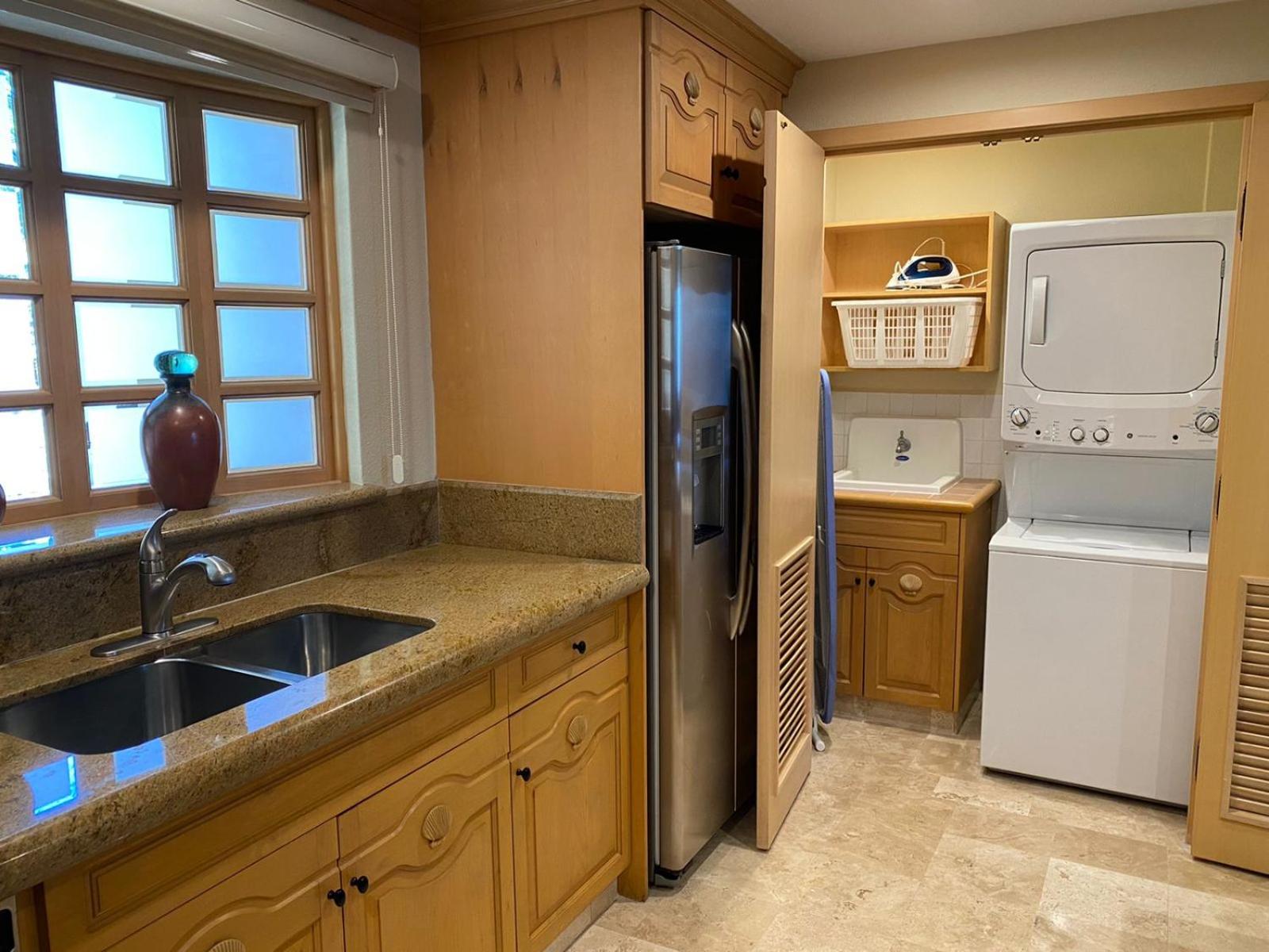Ocean View Two Bedrooms 3rd Floor photo 2