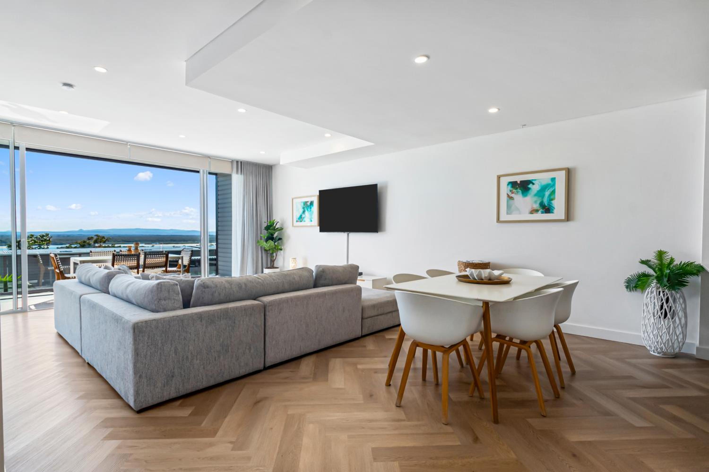 1 Bedroom Premium Ocean View Apartment photo 1