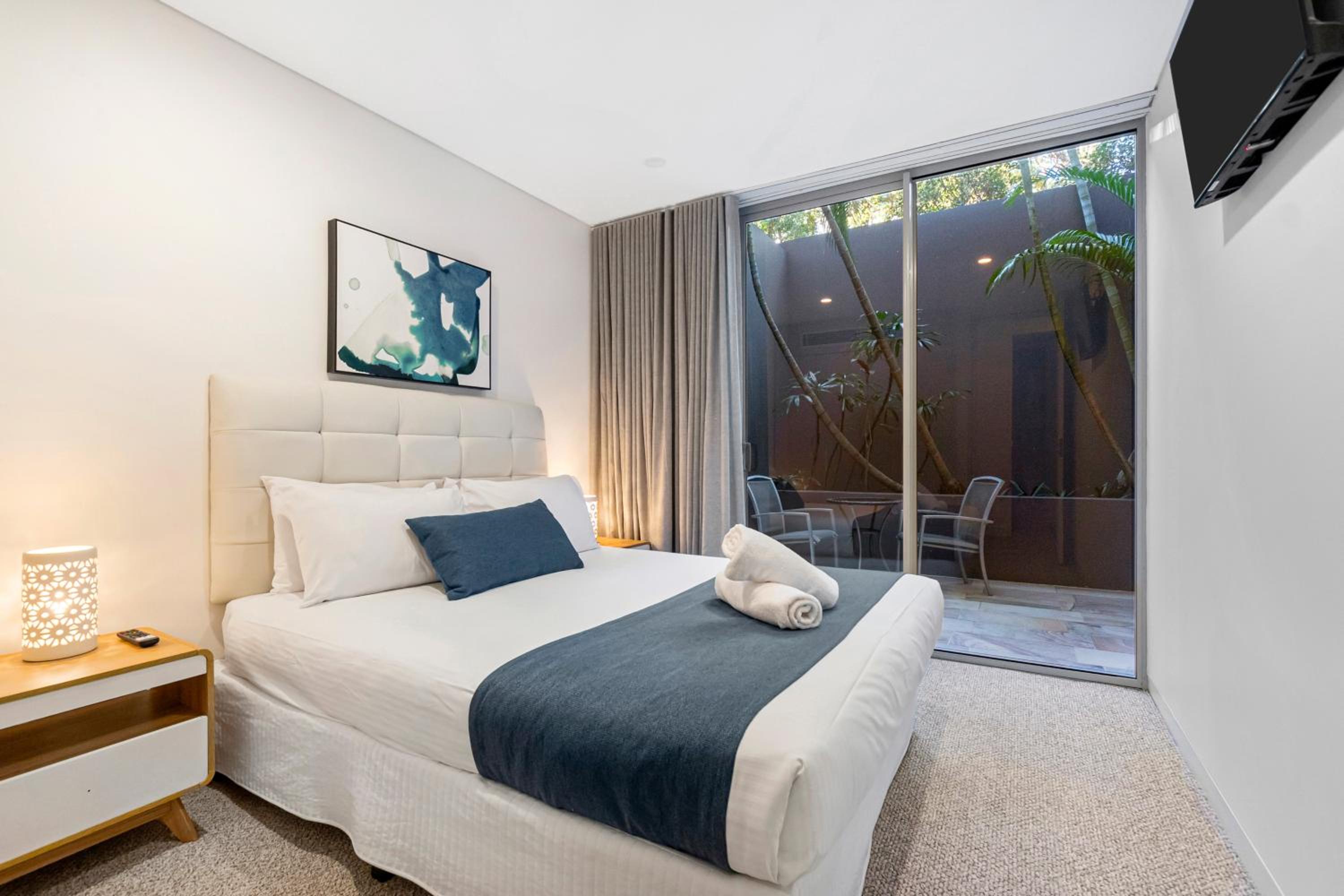  3 Bedroom Premium Ocean View Apartment  photo 3