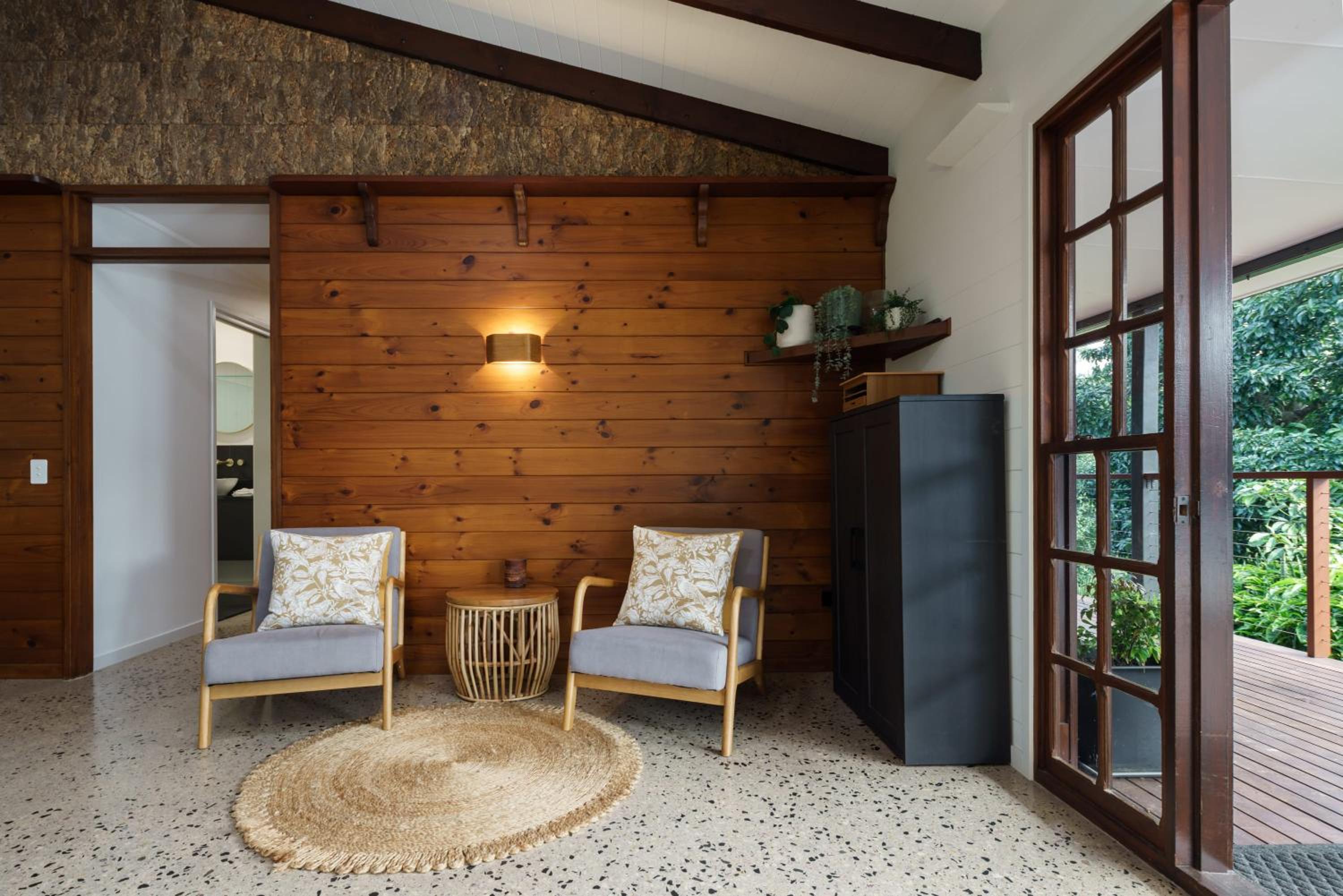 Four-Bedroom Vacation Home photo 2