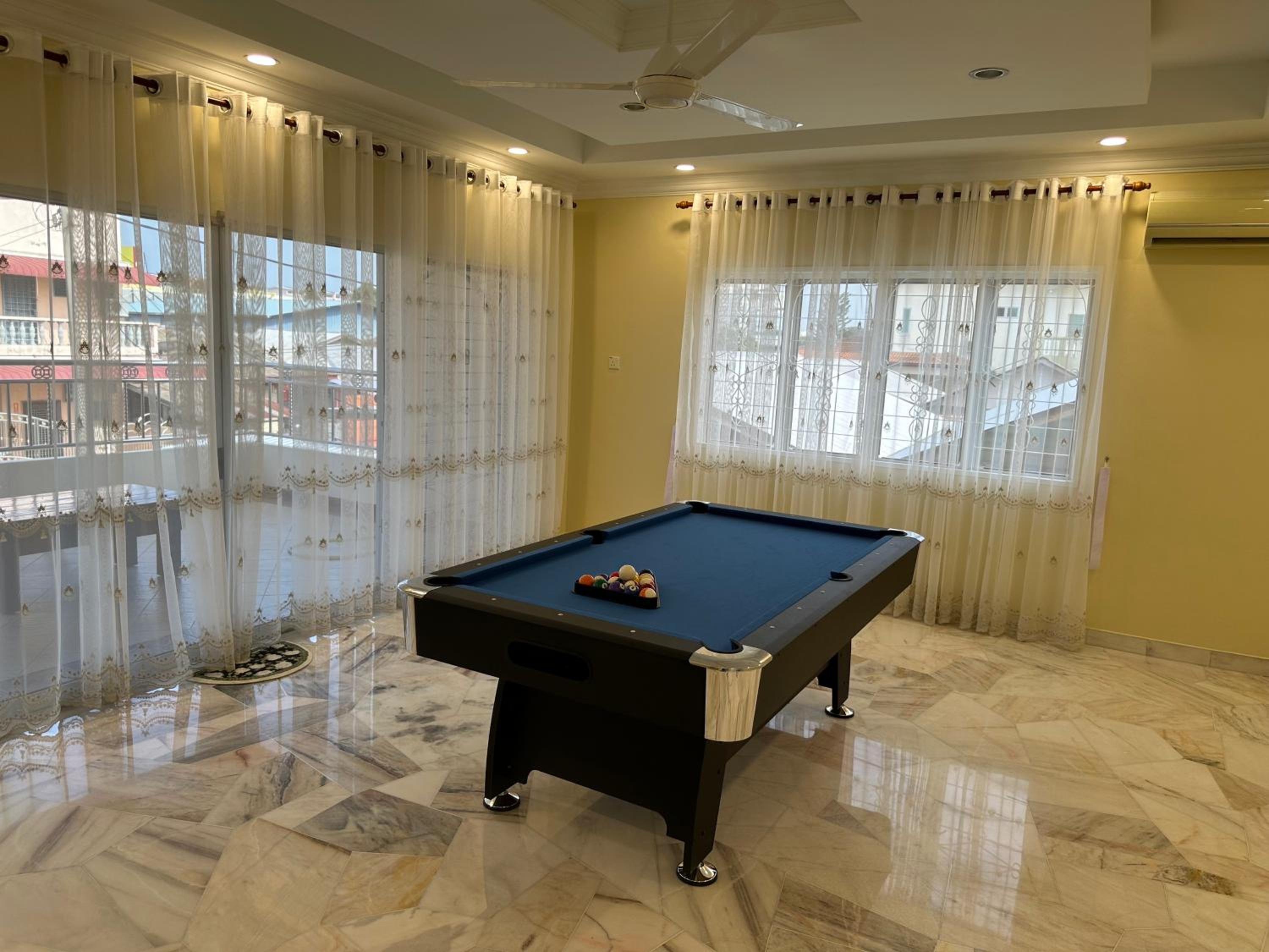 Villa photo 3