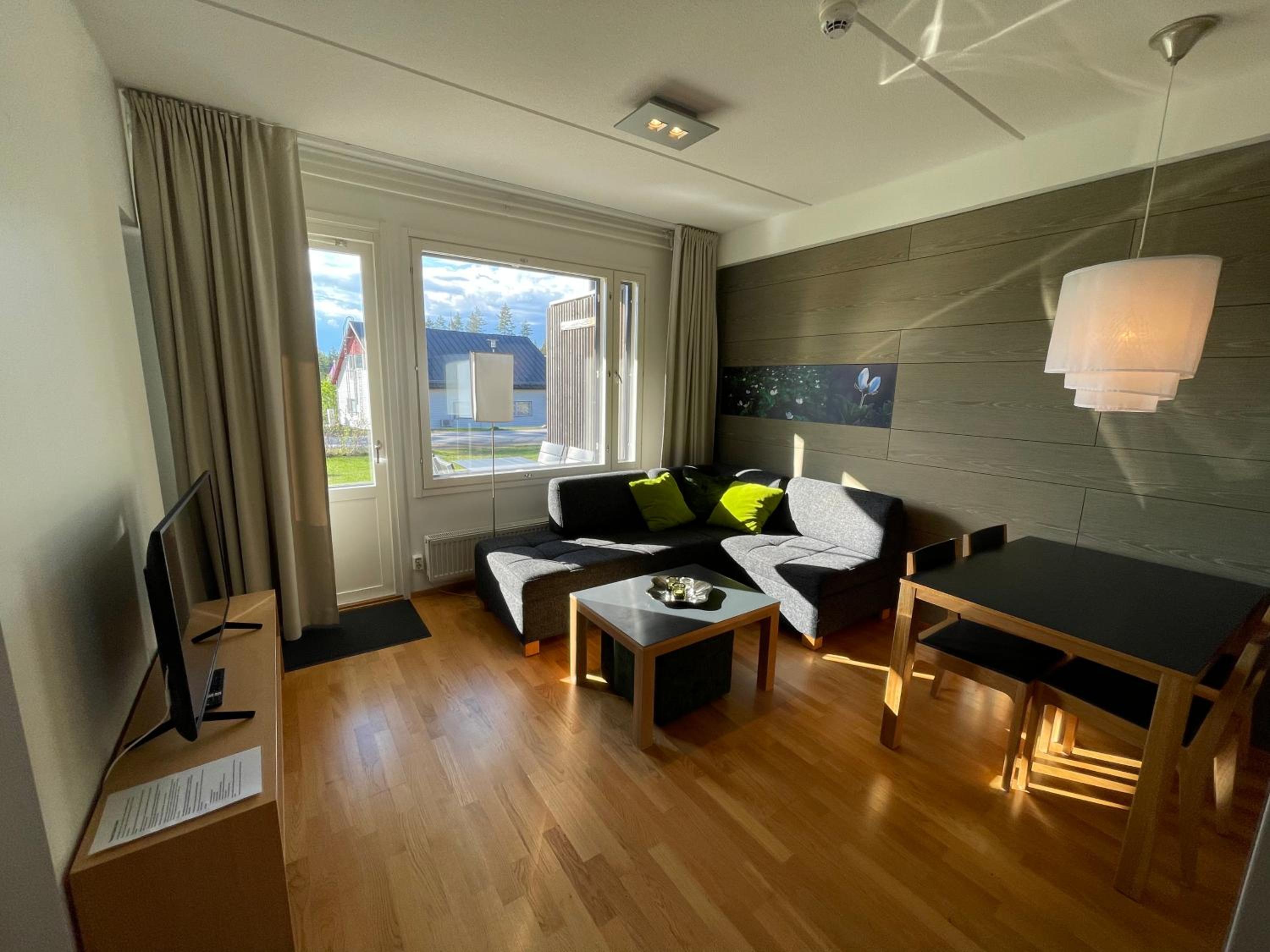 Two-Bedroom Apartment - Photo 4