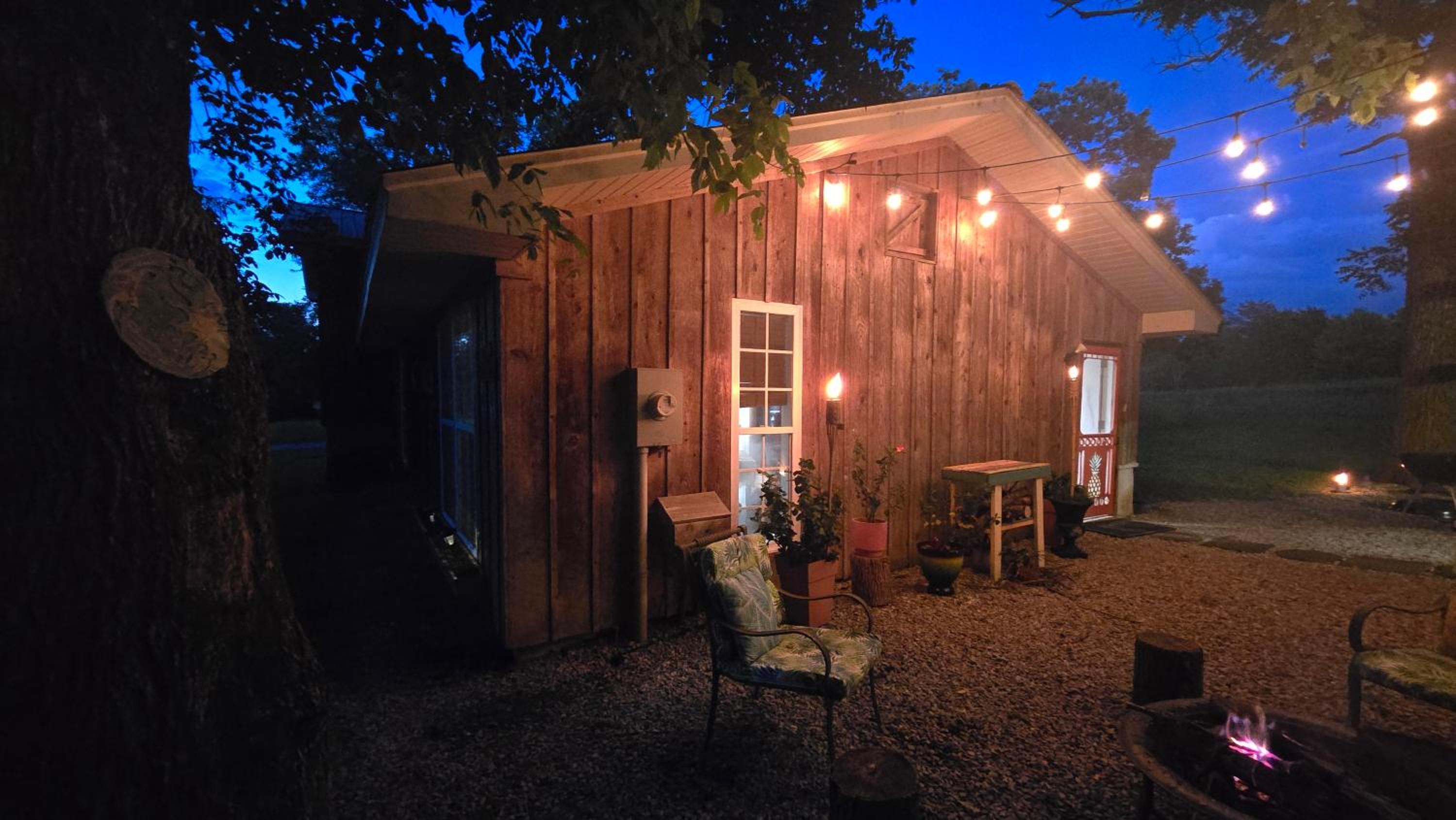 Two-Bedroom House - Photo 28
