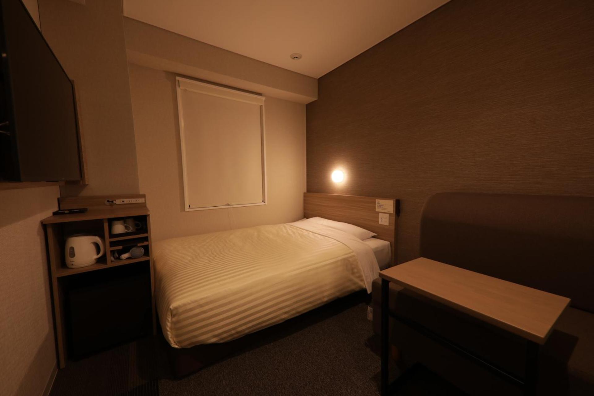 Double Room with Sofa - Non-Smoking photo 2
