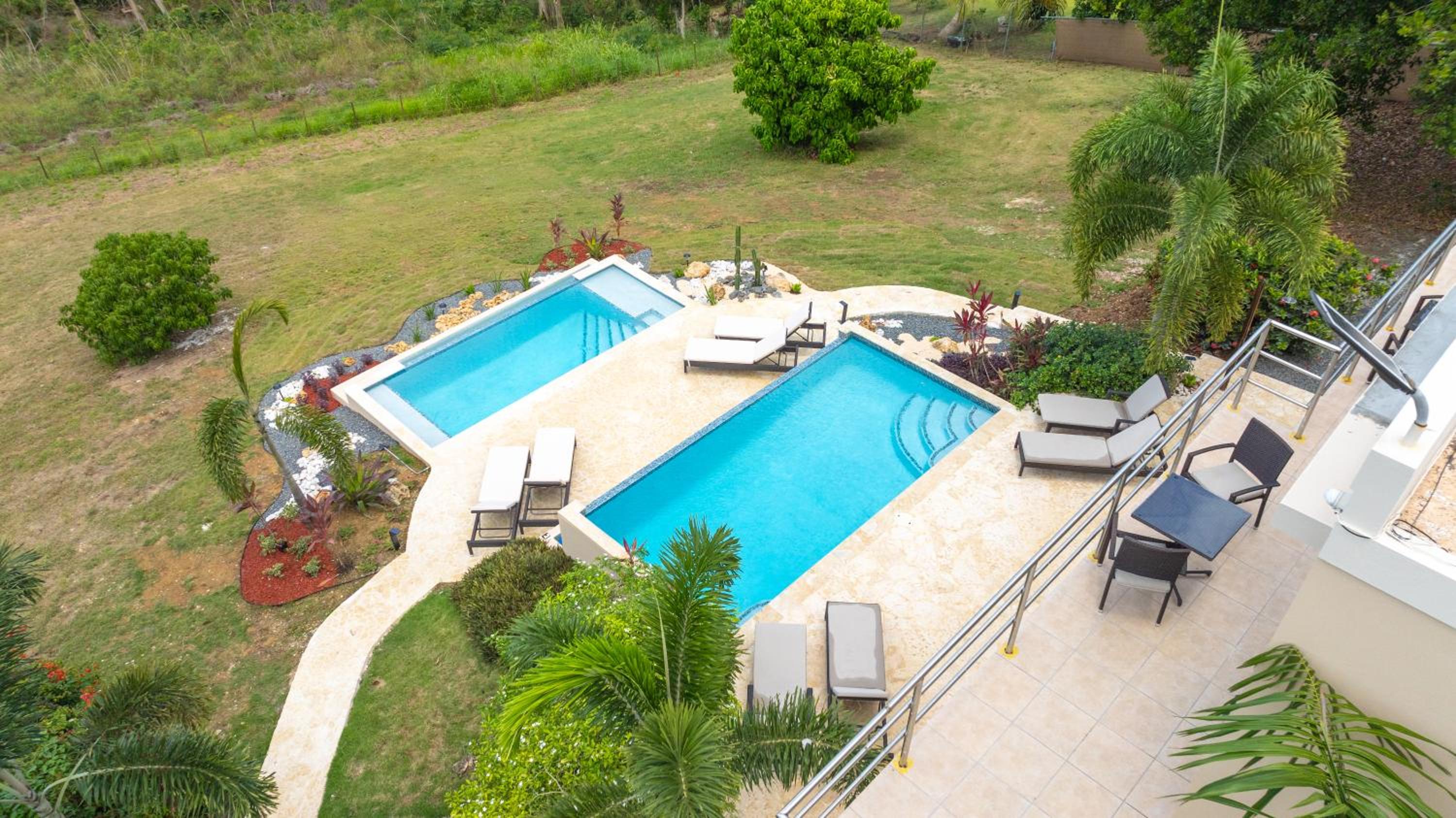 Suite with Pool View photo 3