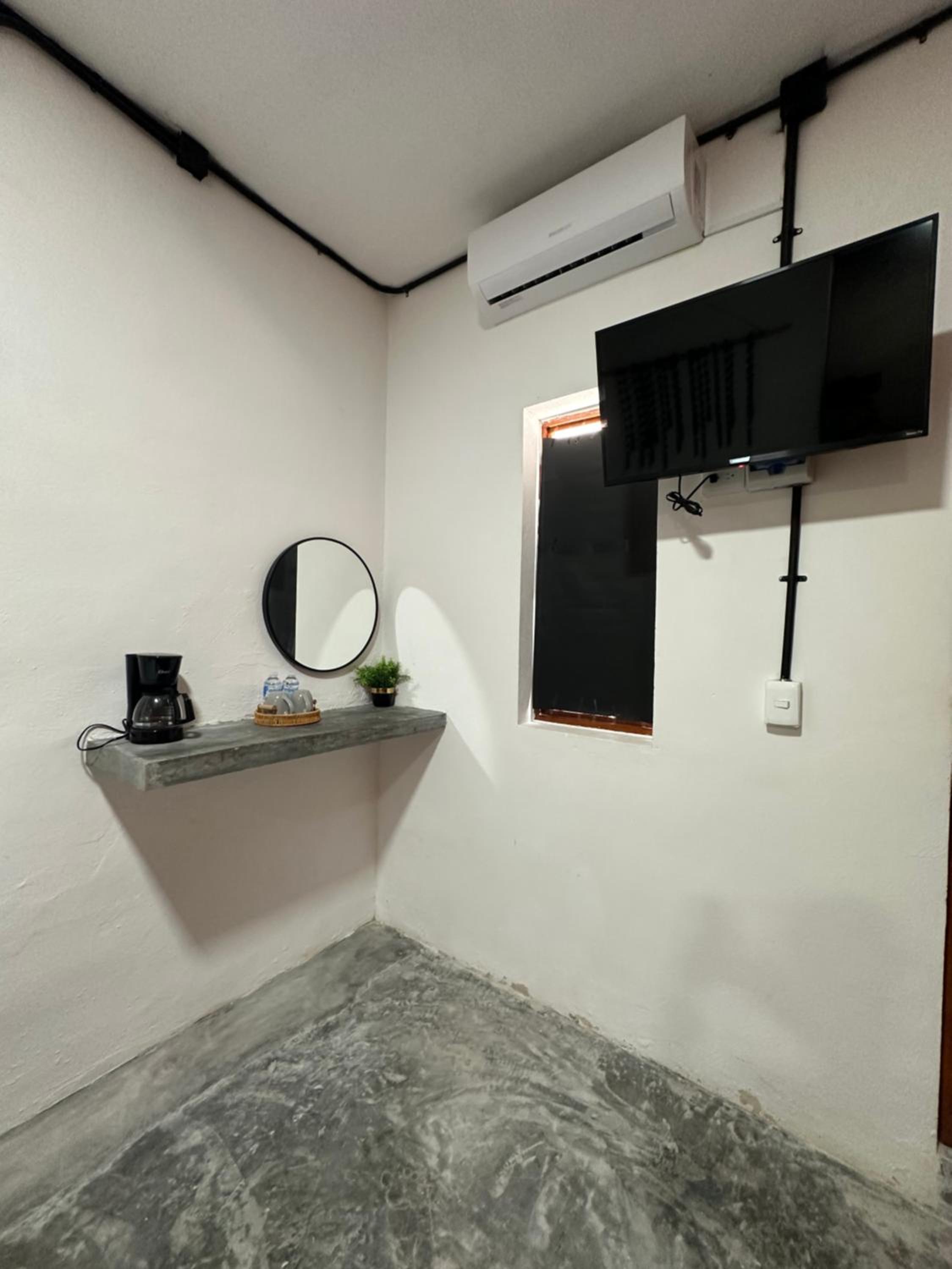 Budget Double or Twin Room photo 2