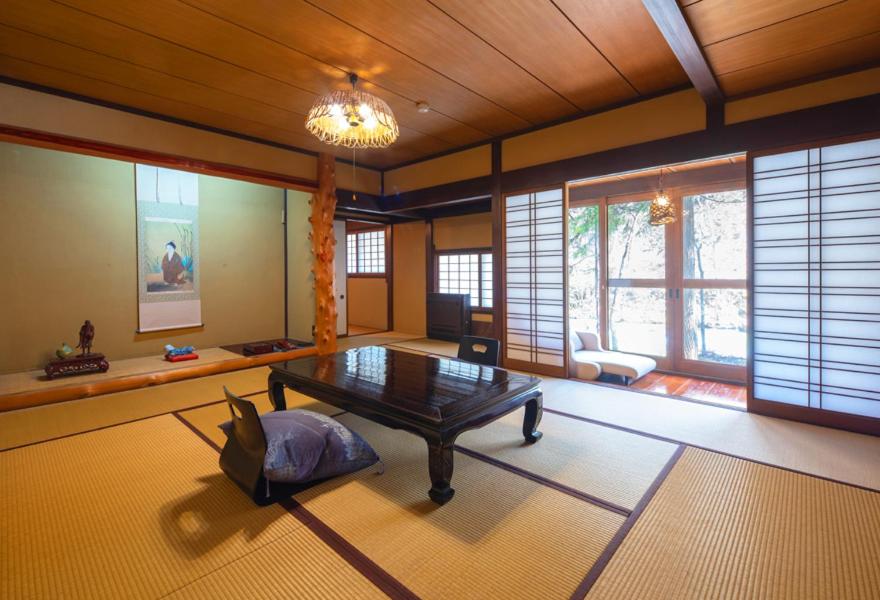 Deluxe Japanese-Style House - Annex thumbnail 5