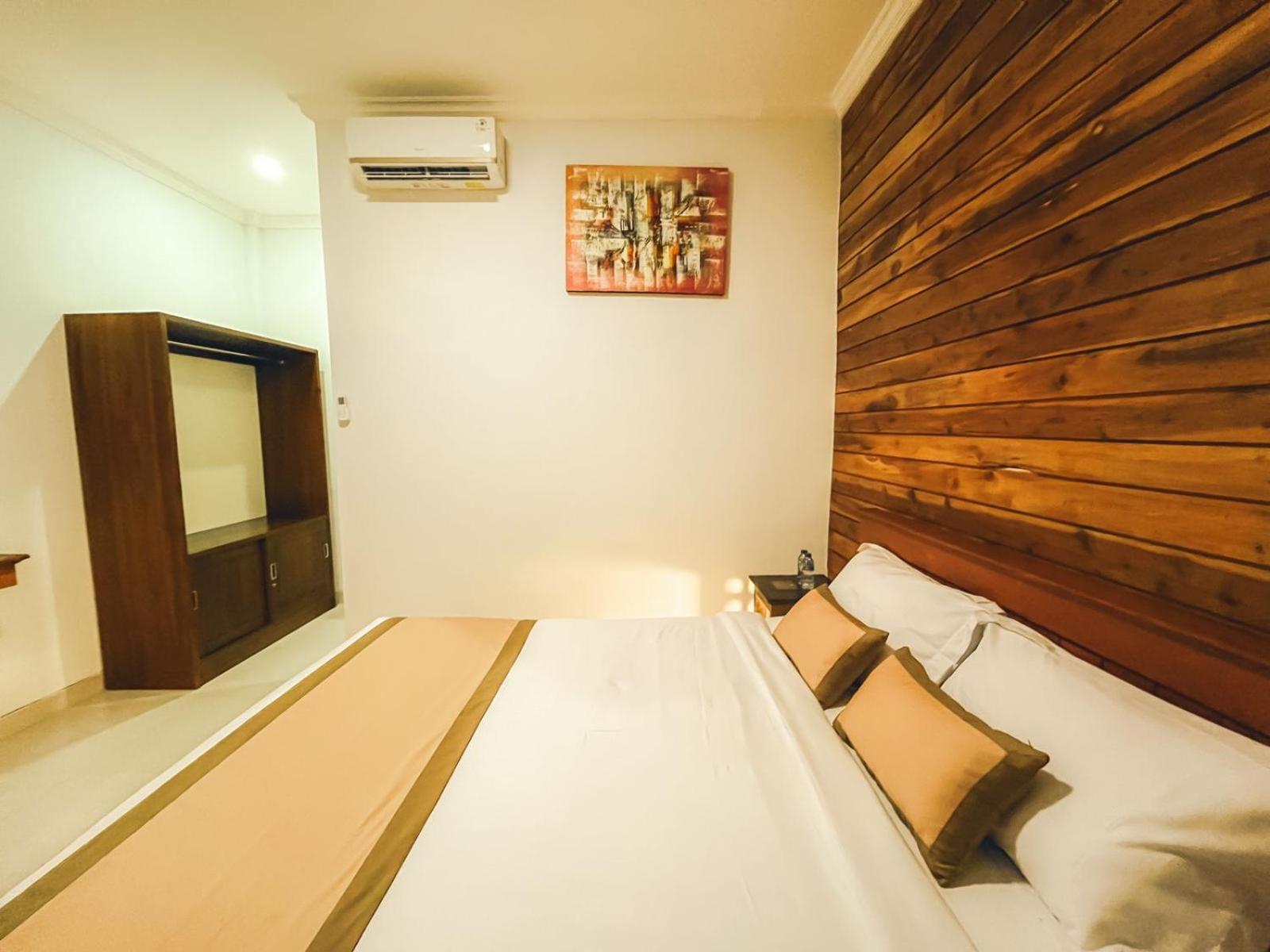 Standard Budget Double Room with Garden View - Photo 1
