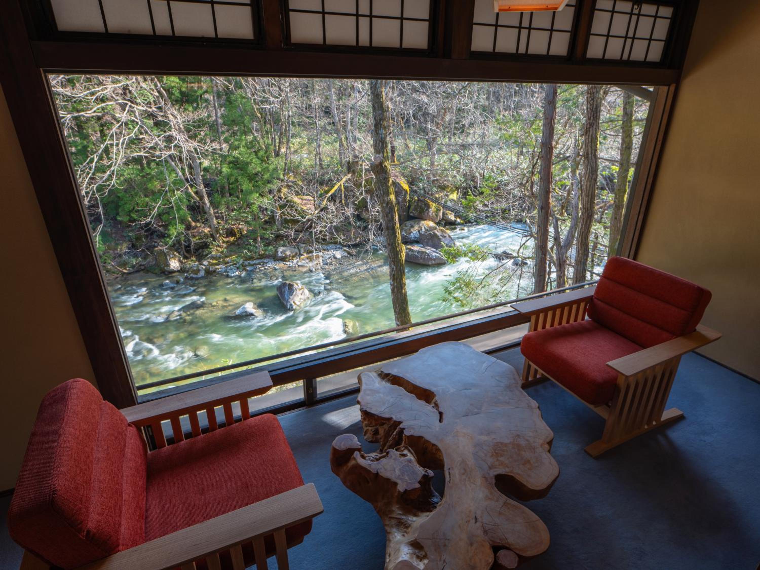 Japanese-Style Deluxe Room
