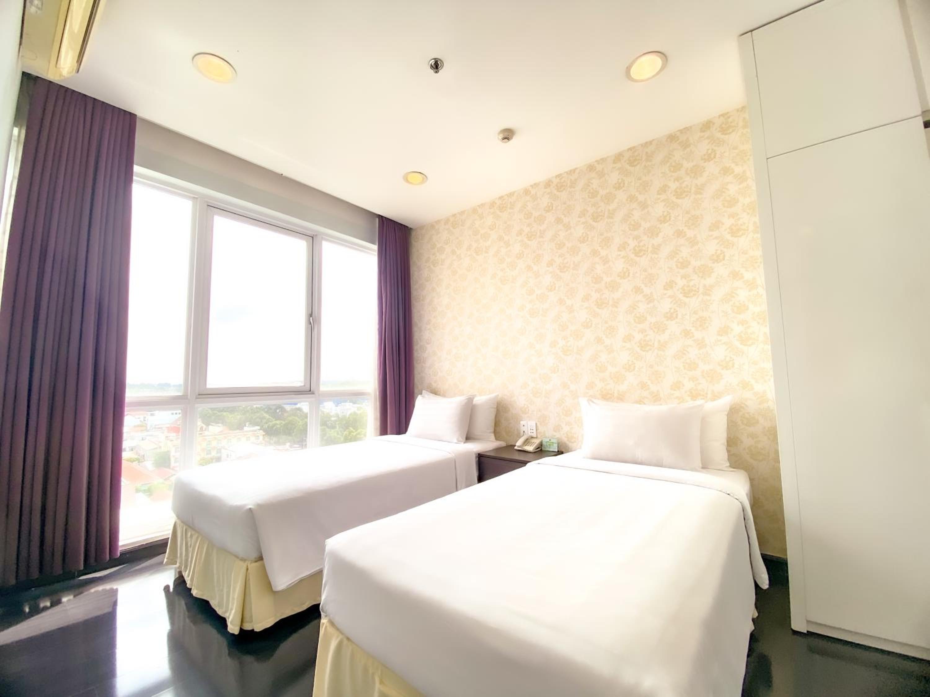 Standard Twin Room photo 2