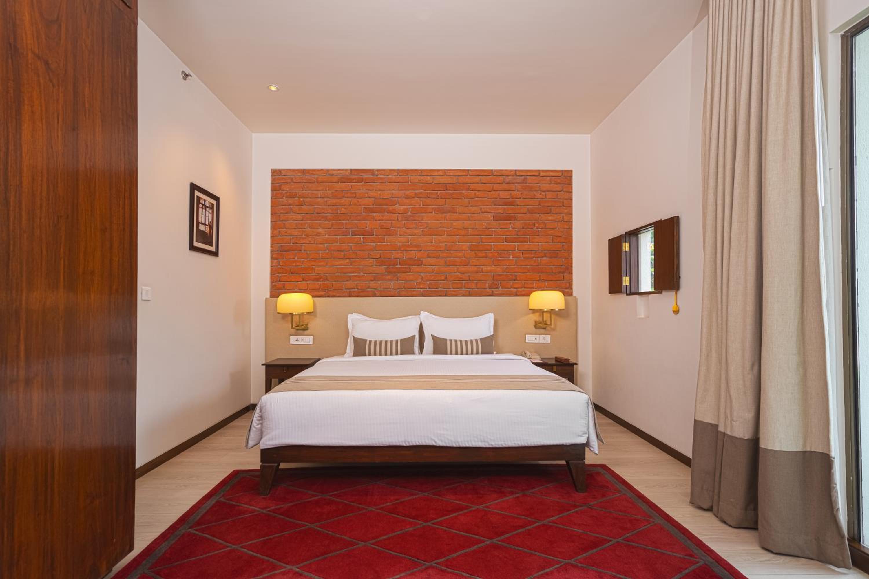 Suite Room