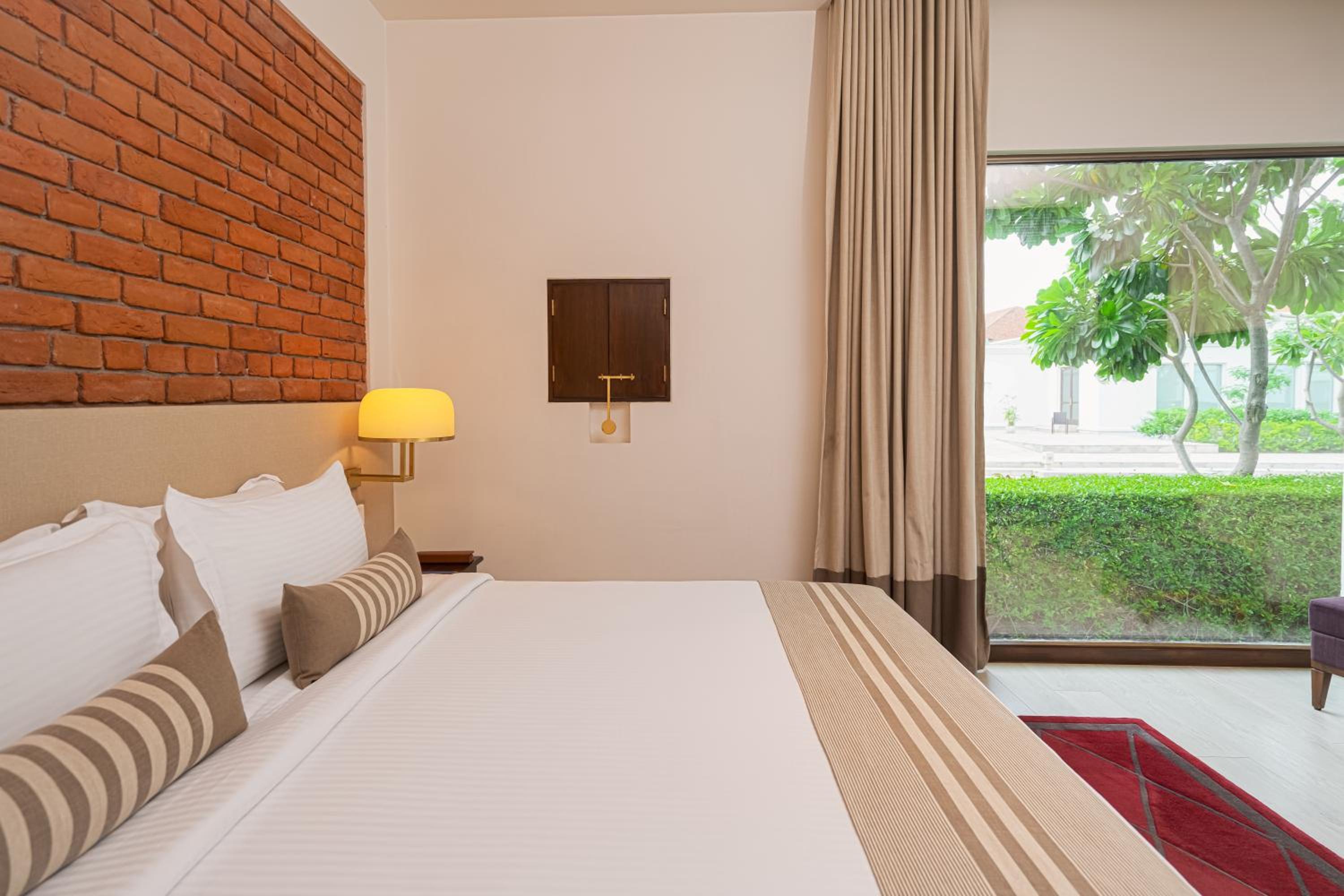 Suite Room
