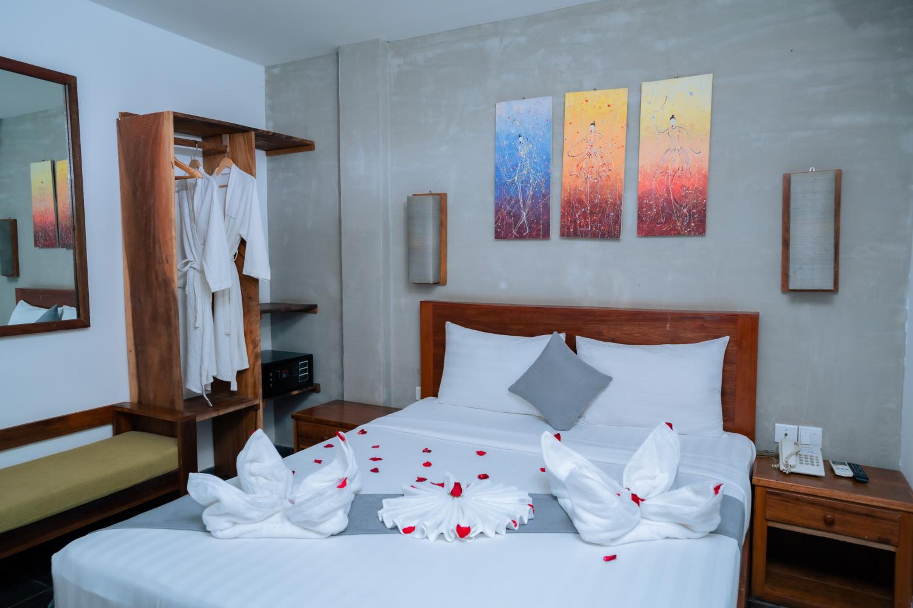 Superior Double Room - Photo 10