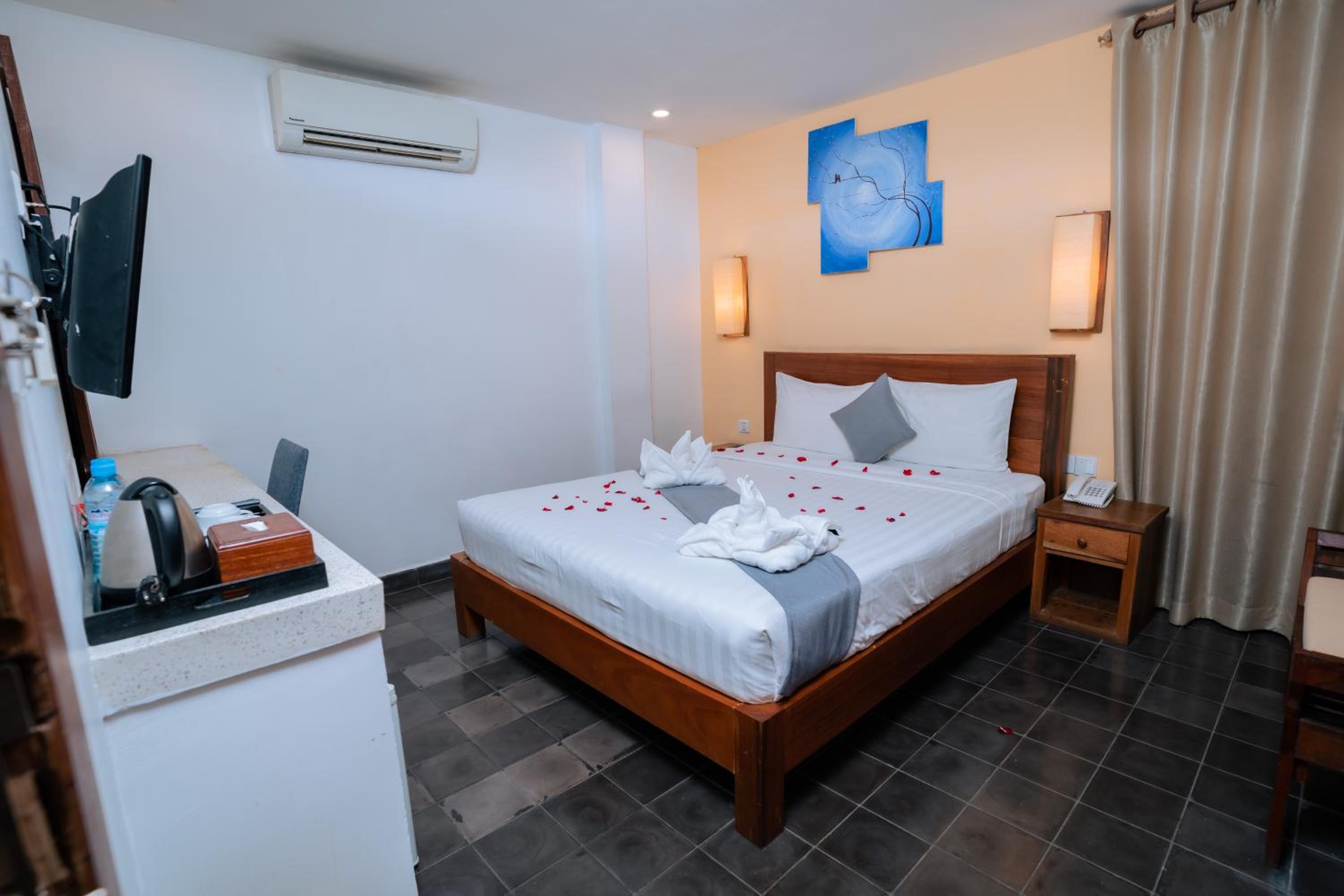 Superior Double Room - Photo 11