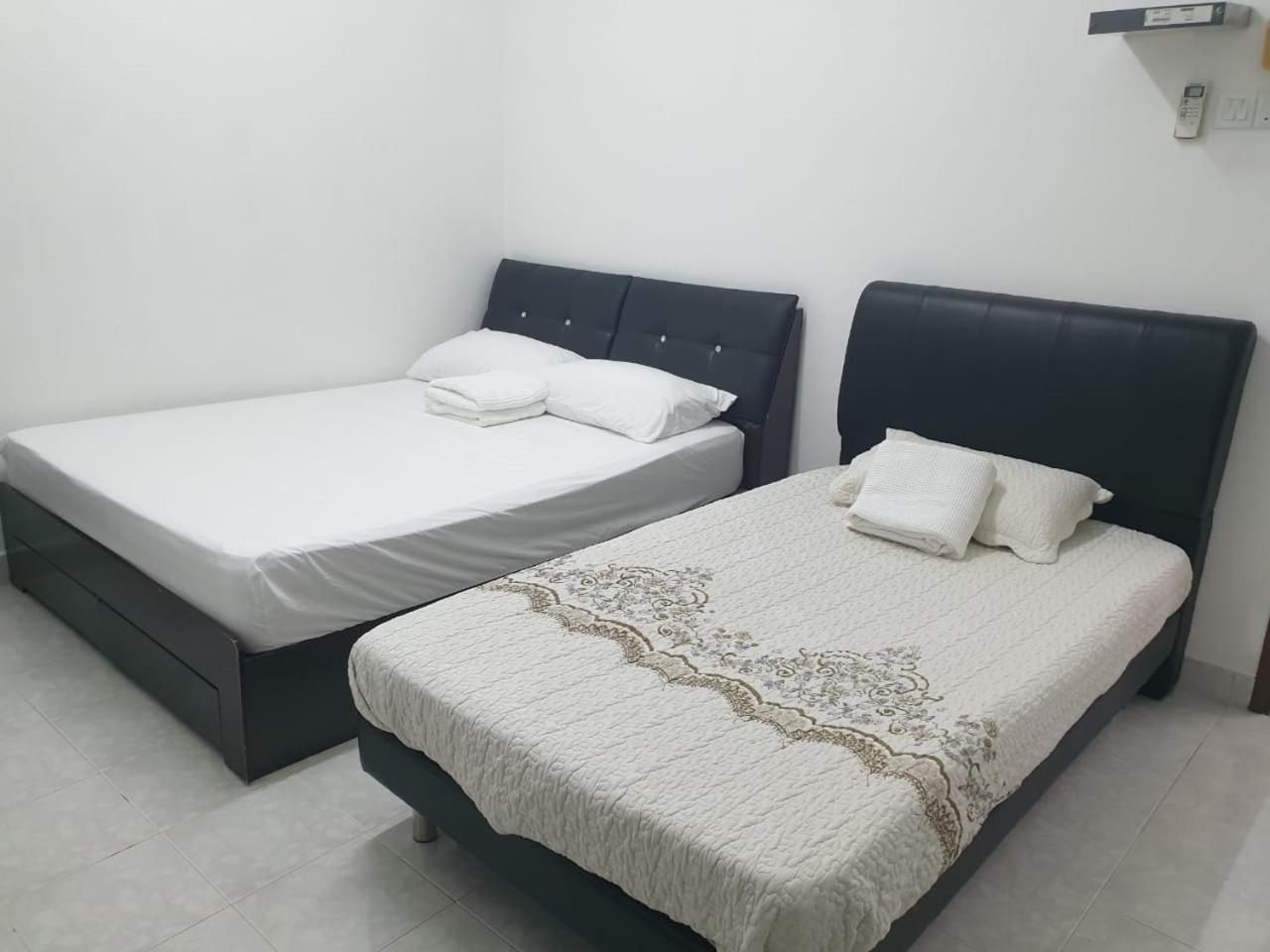 Four-Bedroom House photo 1