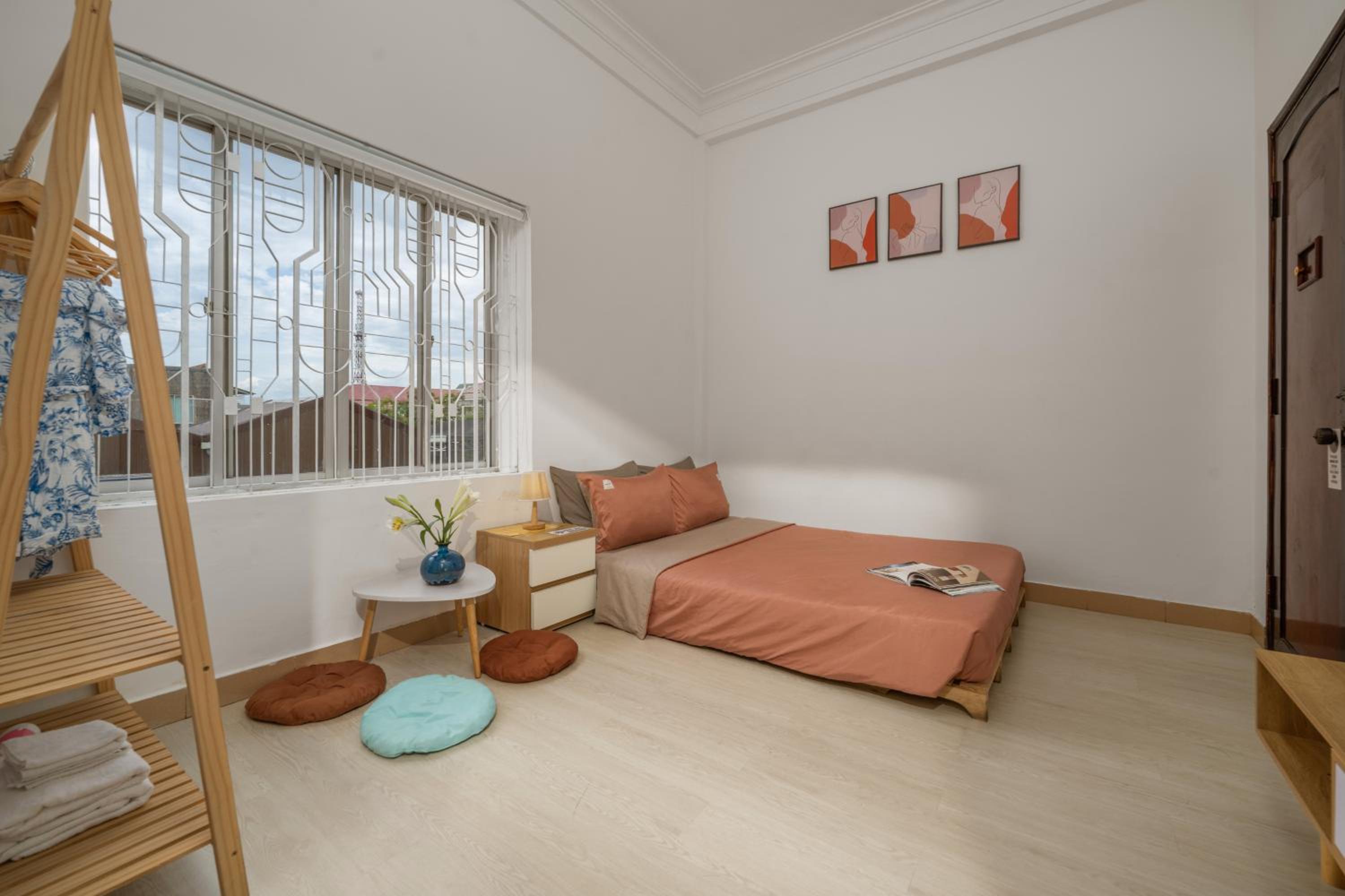 Standard Double Room - Photo 15