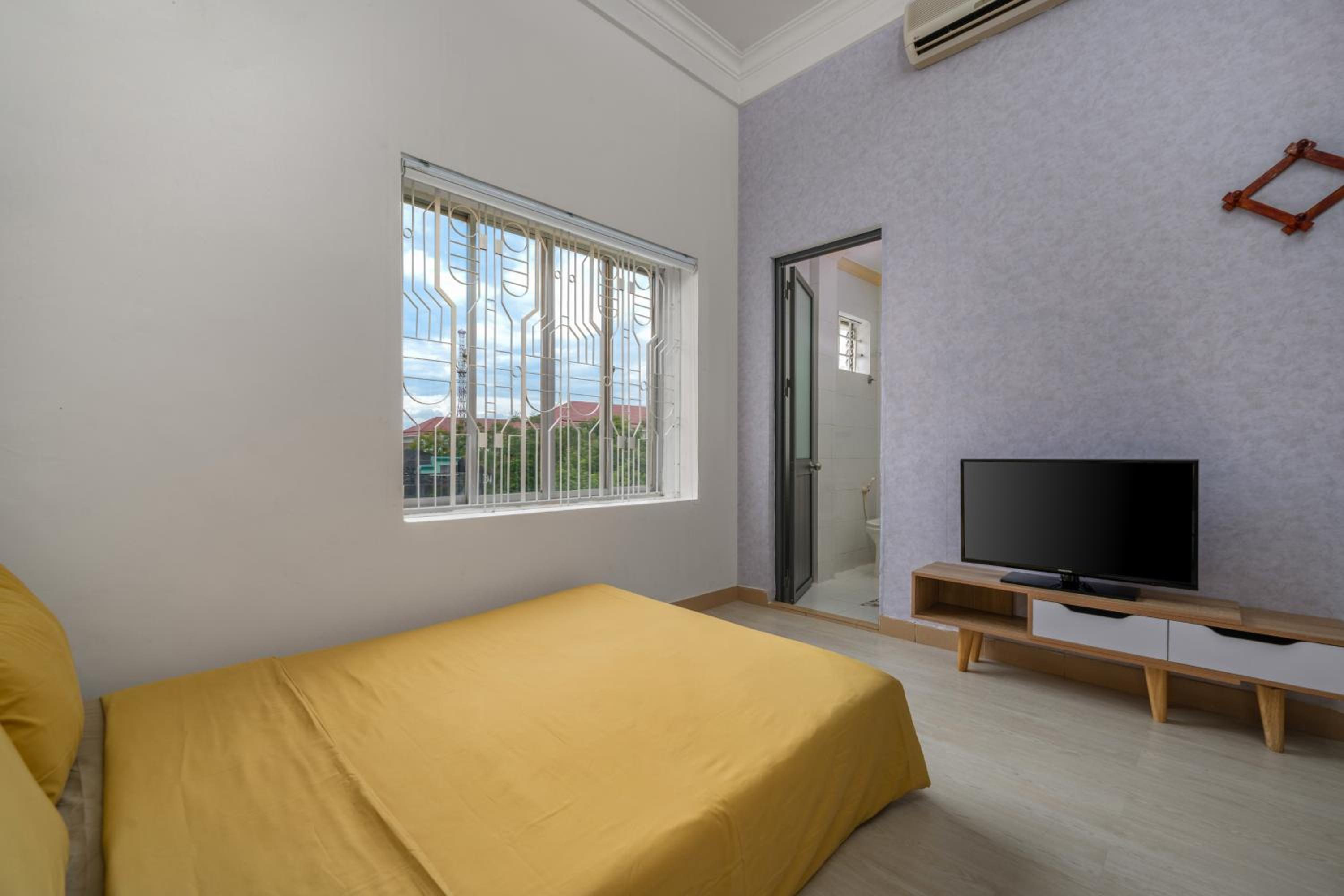 Standard Double Room - Photo 18