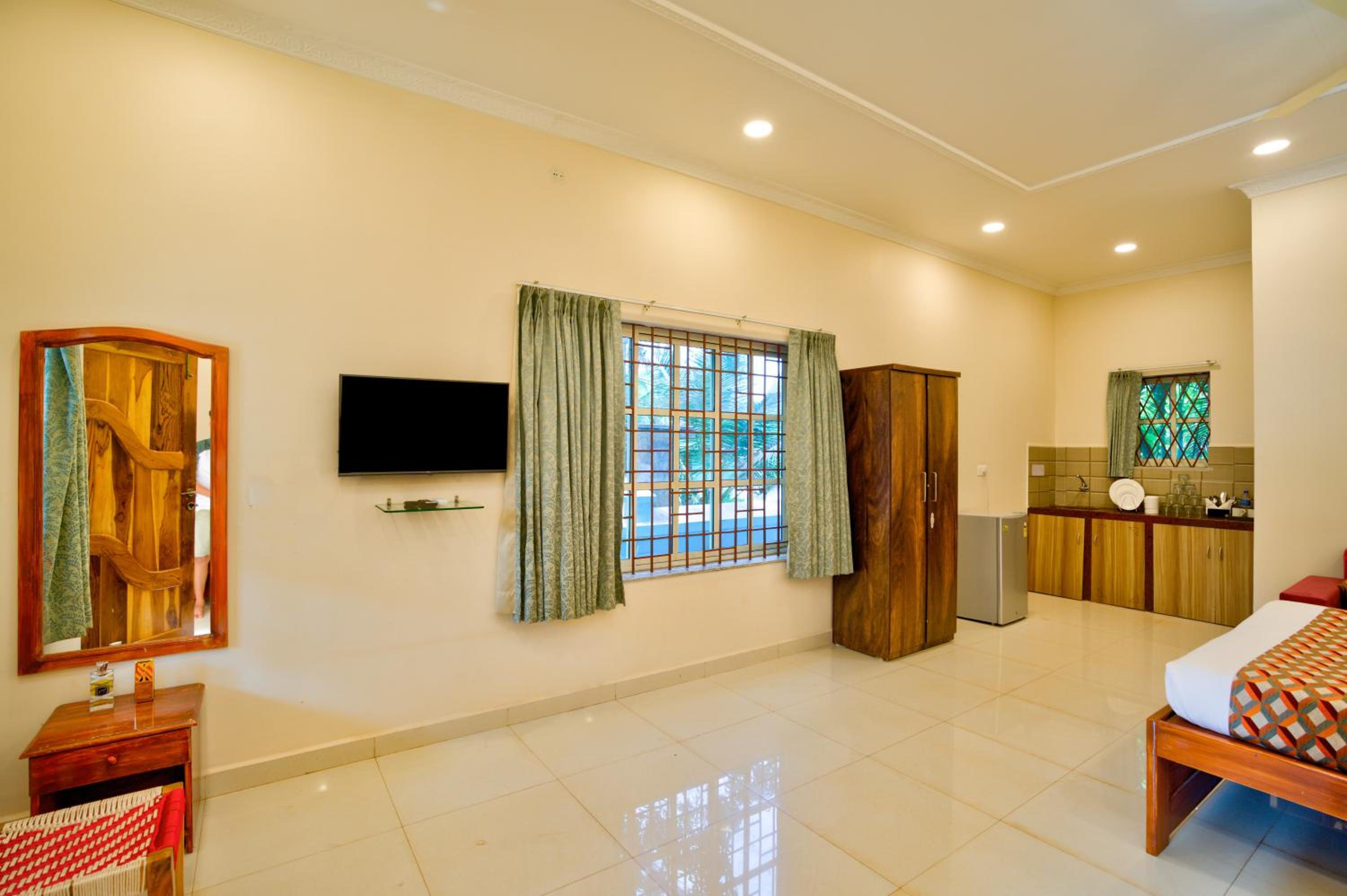 Quadruple Room with Balcony