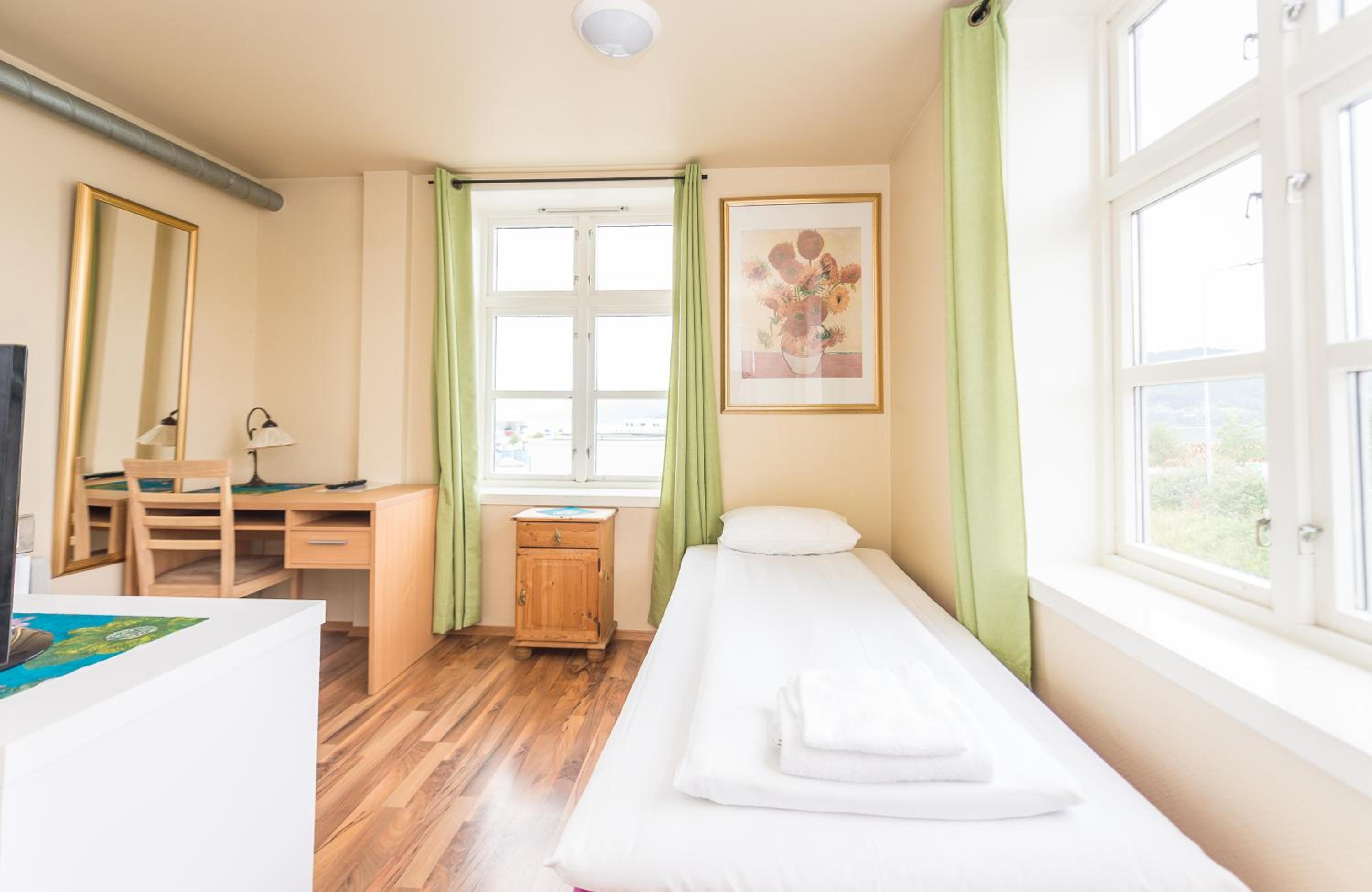Single Room with Private Bathroom