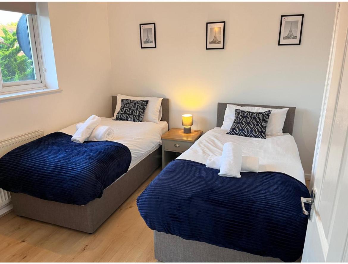 Two-Bedroom Apartment with Terrace