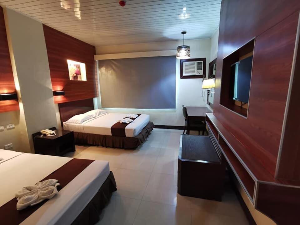 Deluxe Double or Twin Room photo 1