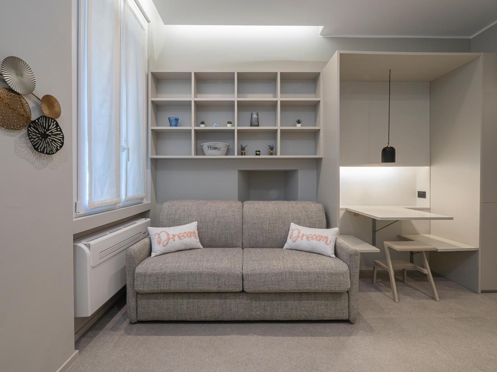 One-Bedroom Apartment