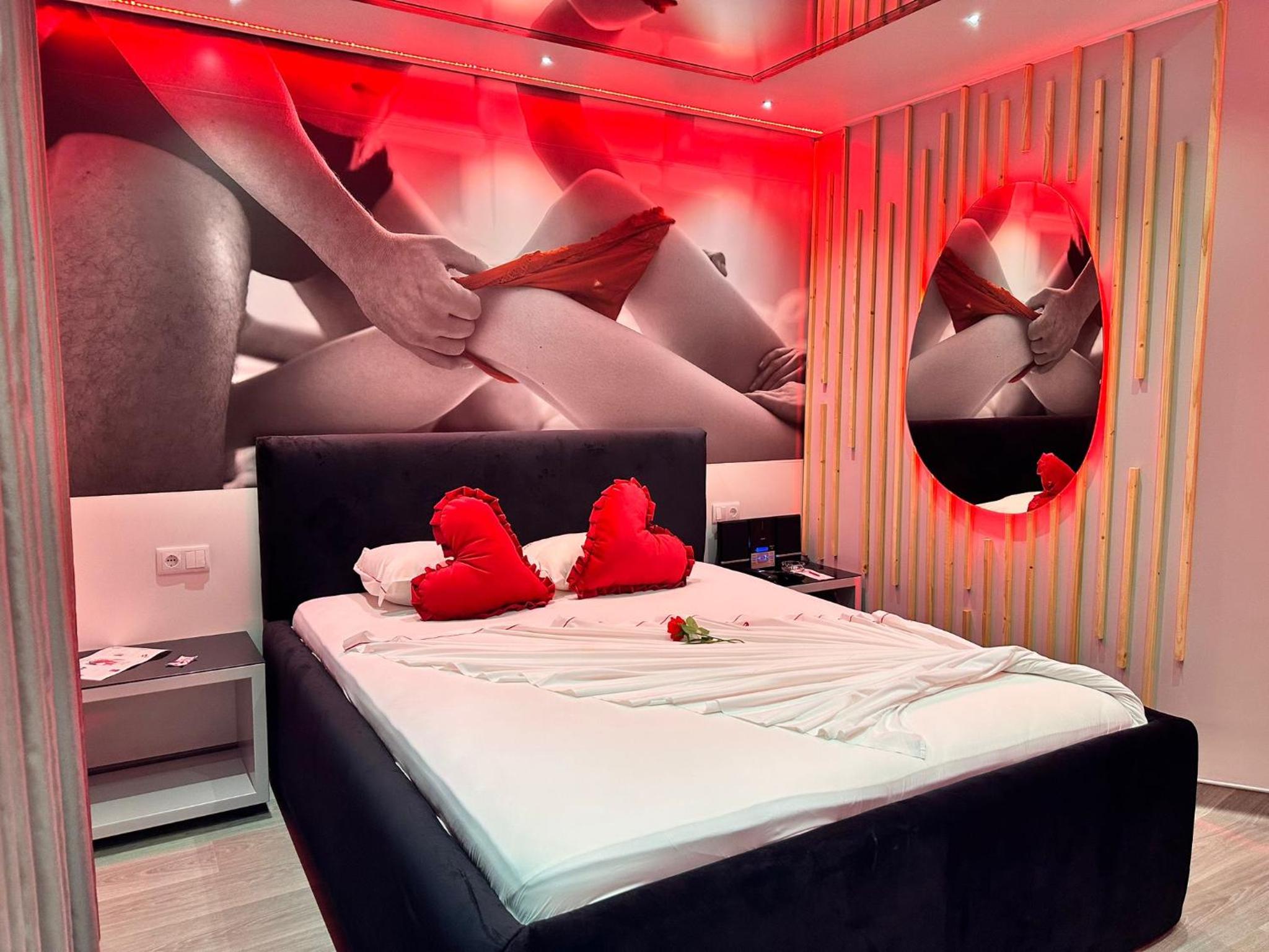 Double Room - Photo 6