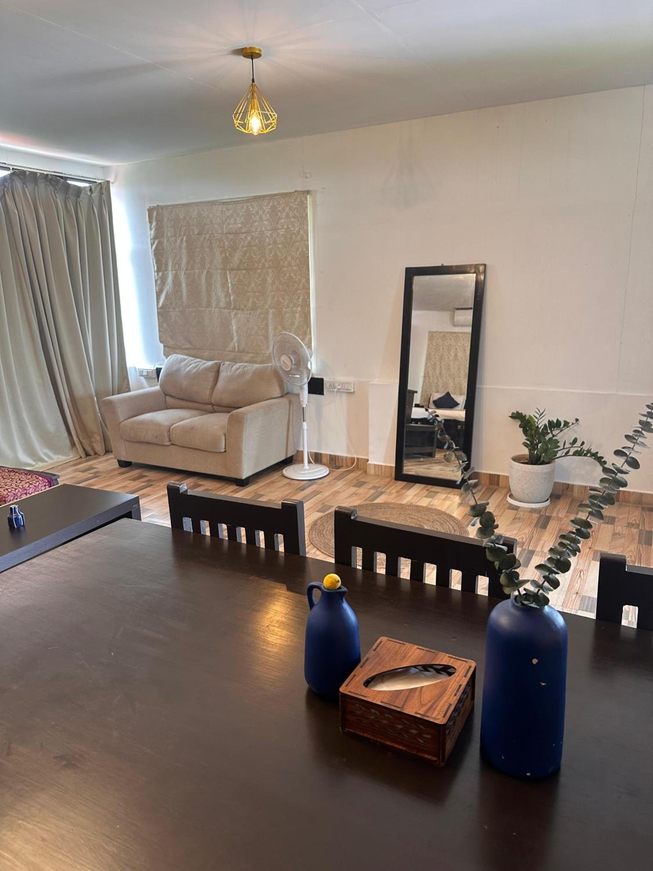 King Studio with Sofa Bed - Photo 1