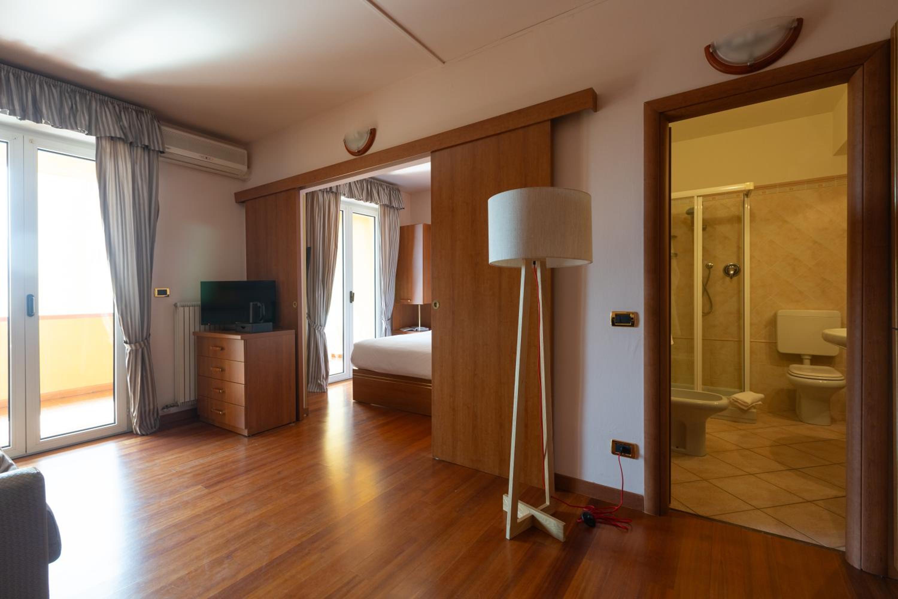 Comfort Double Room - Photo 9