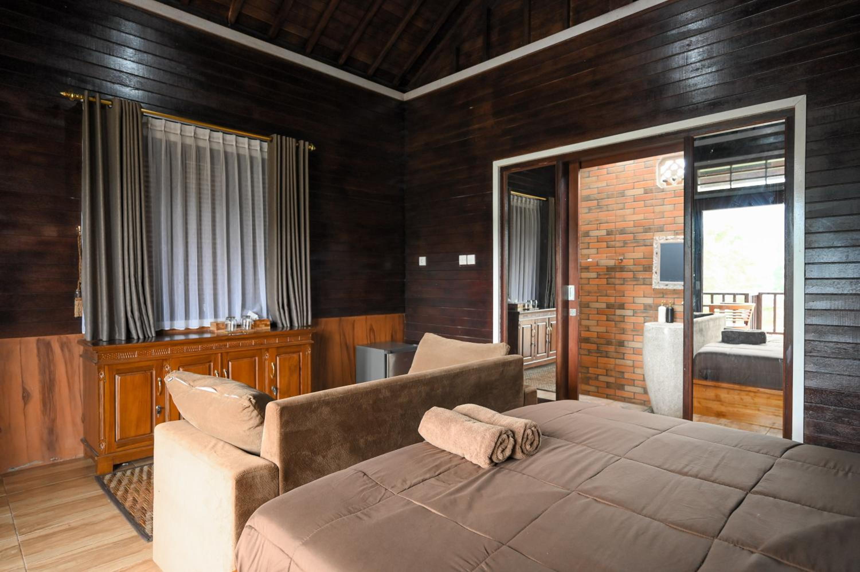 Deluxe Double Room photo 3