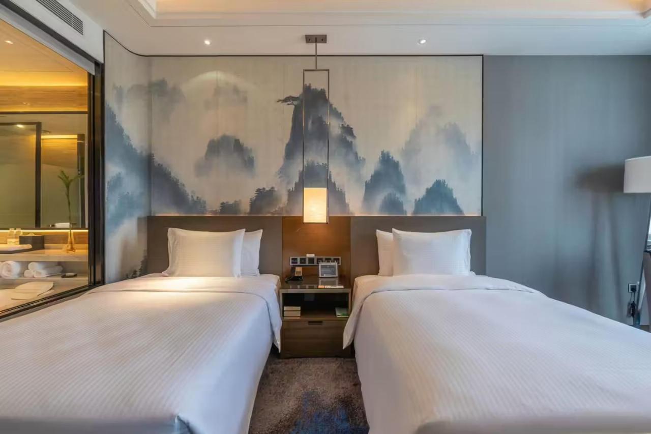 Deluxe Twin Room photo 3