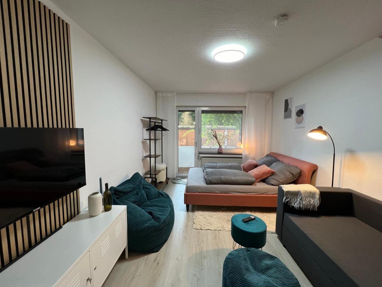 One-Bedroom Apartment photo 1