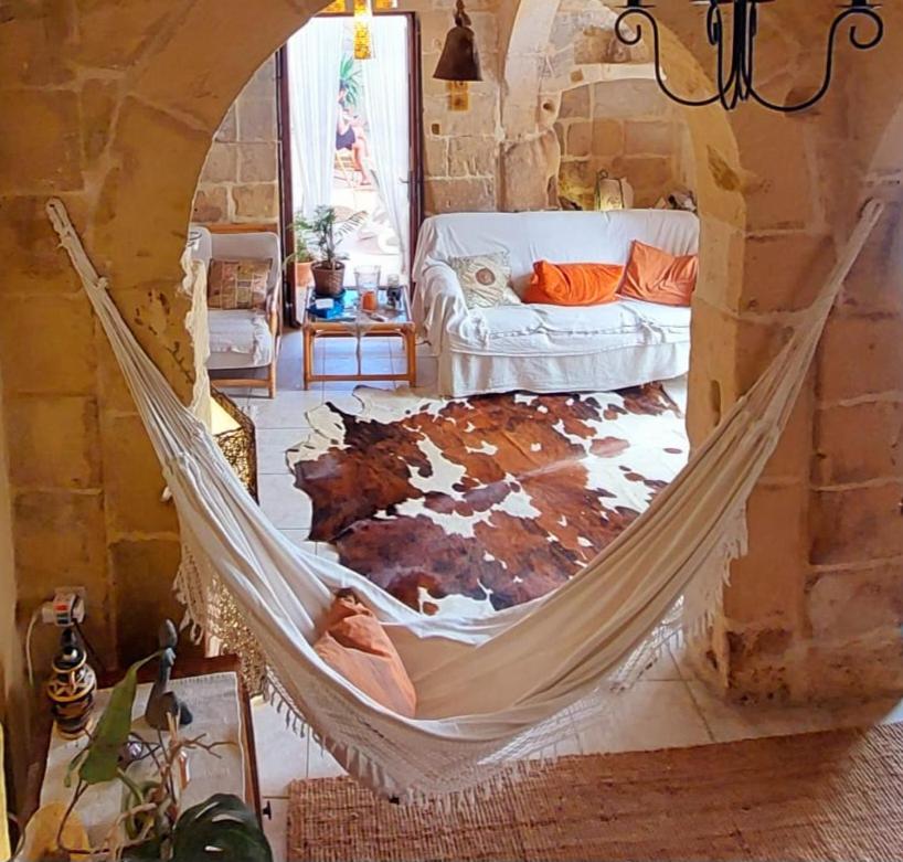 Double Room with Private Bathroom - Photo 56